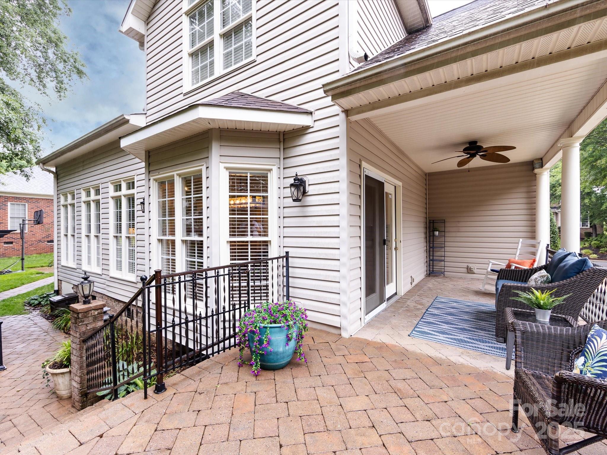 5621 Landale Court