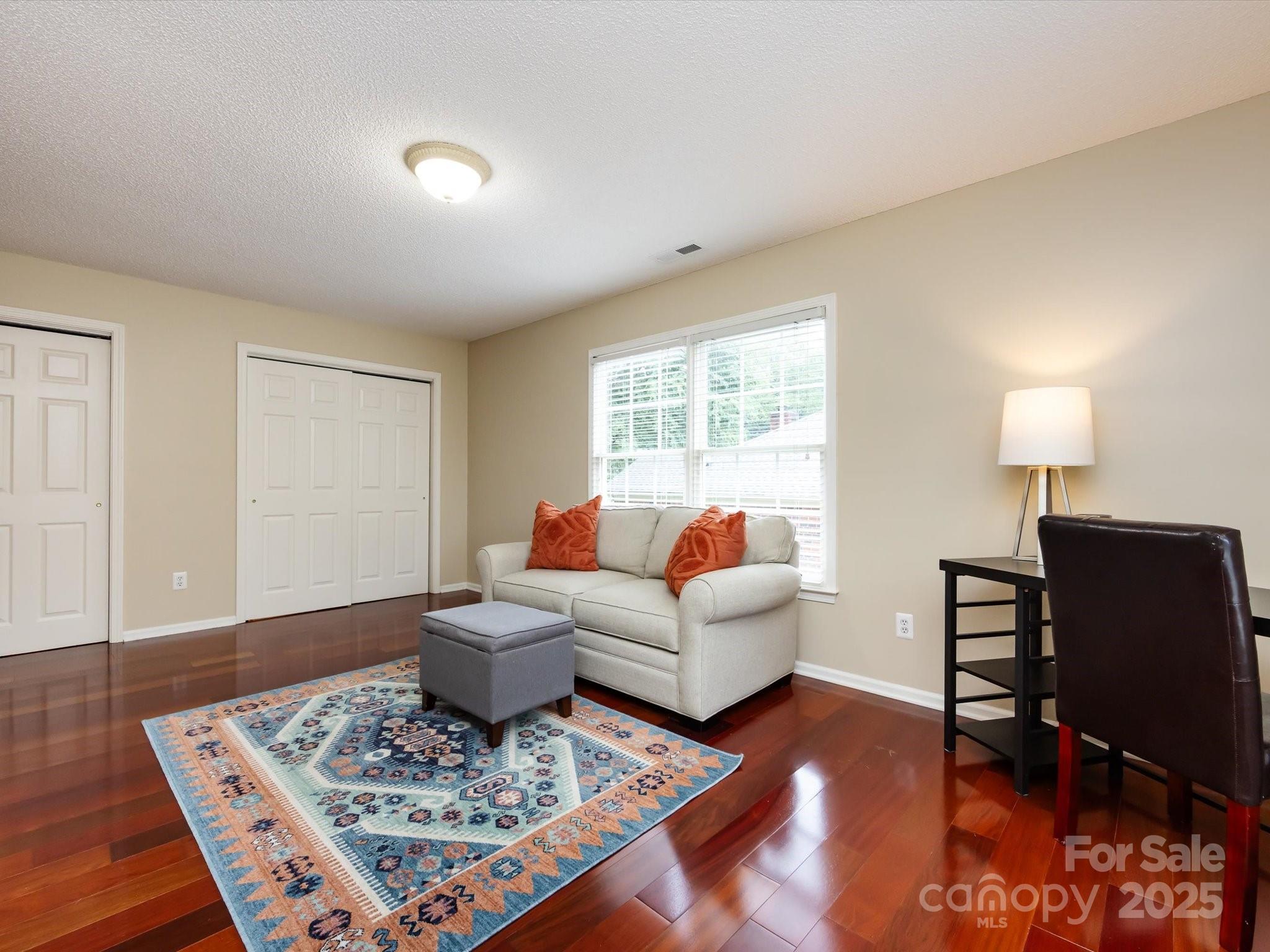5621 Landale Court