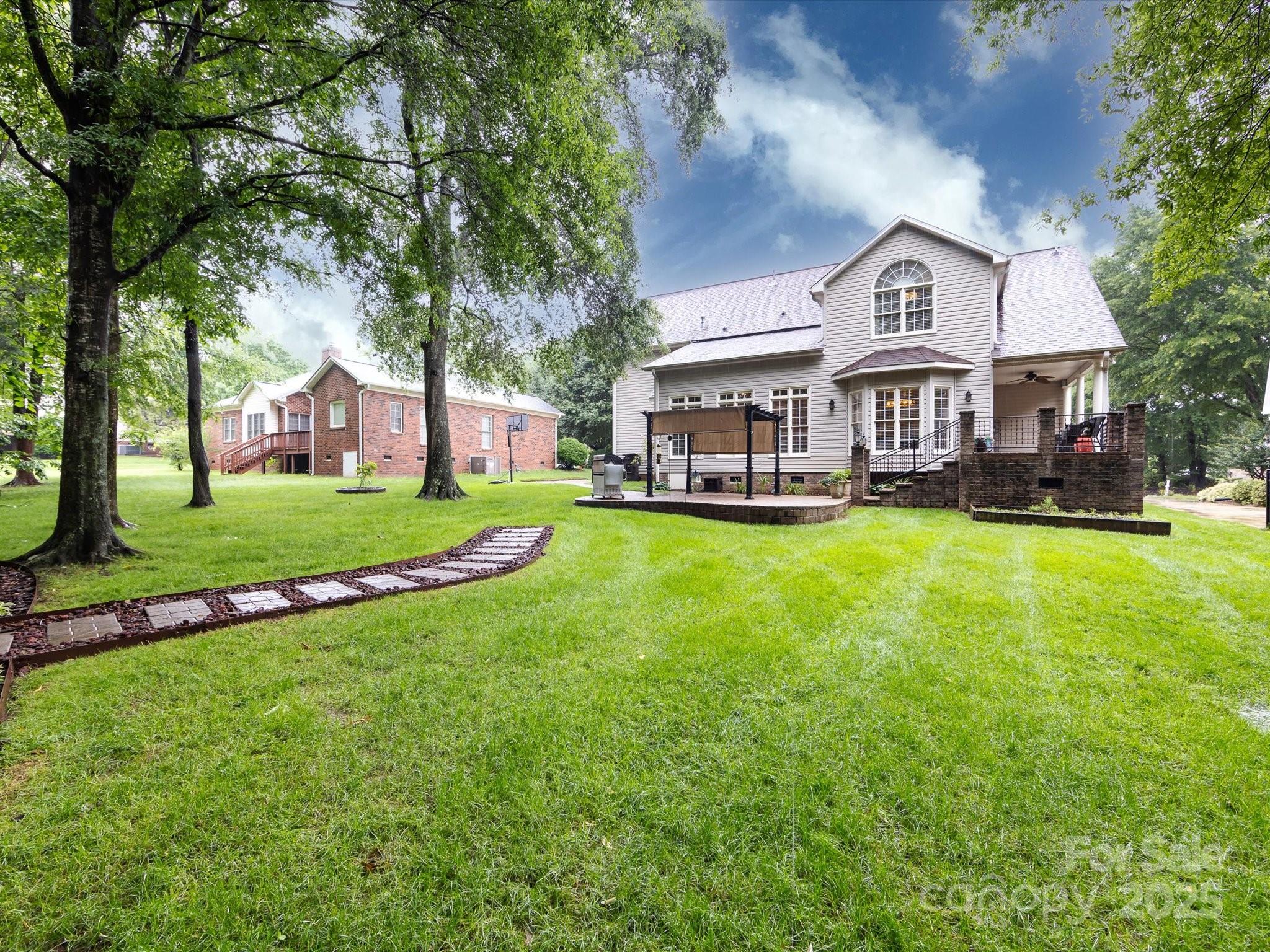 5621 Landale Court