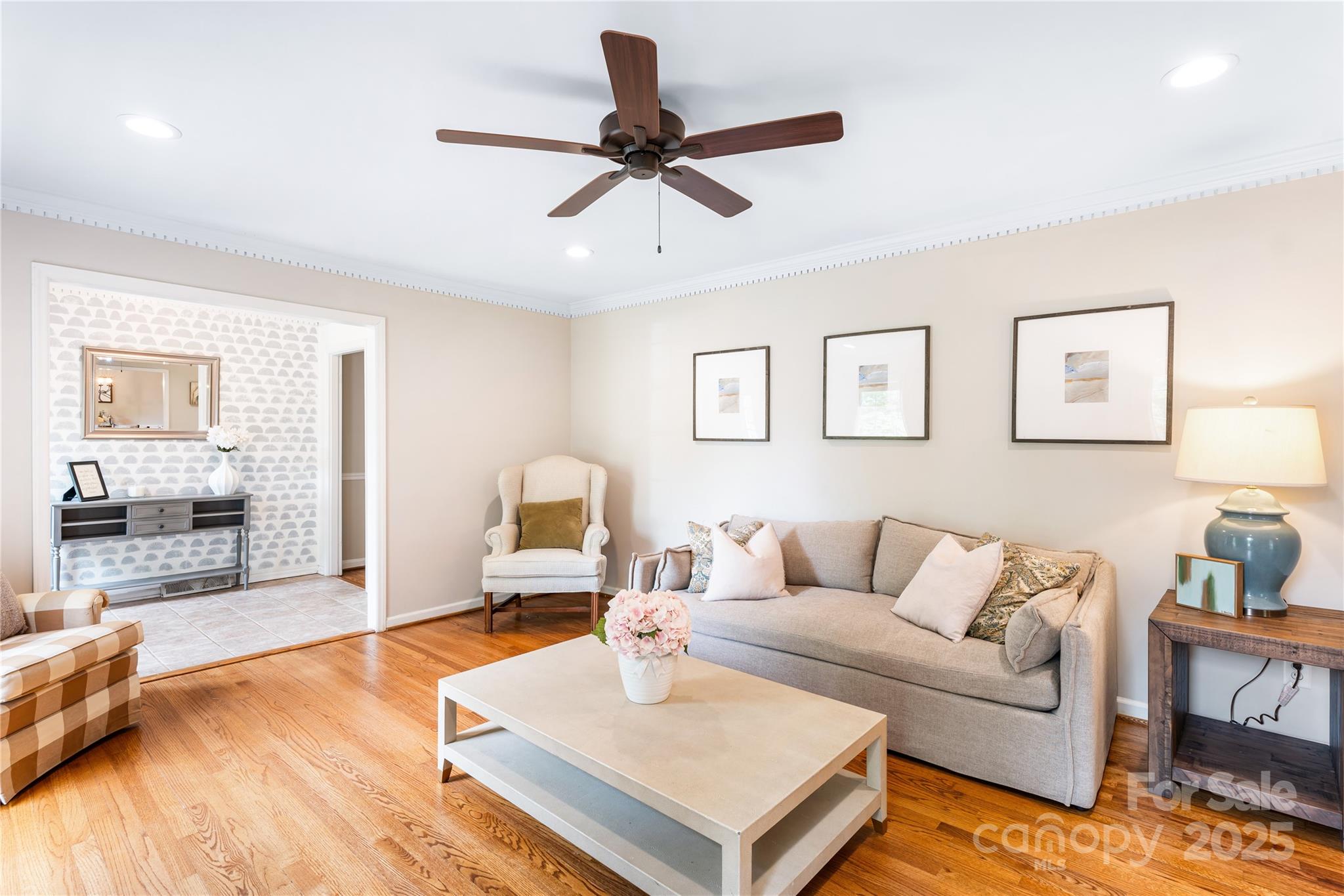 6718 Summerlin Place