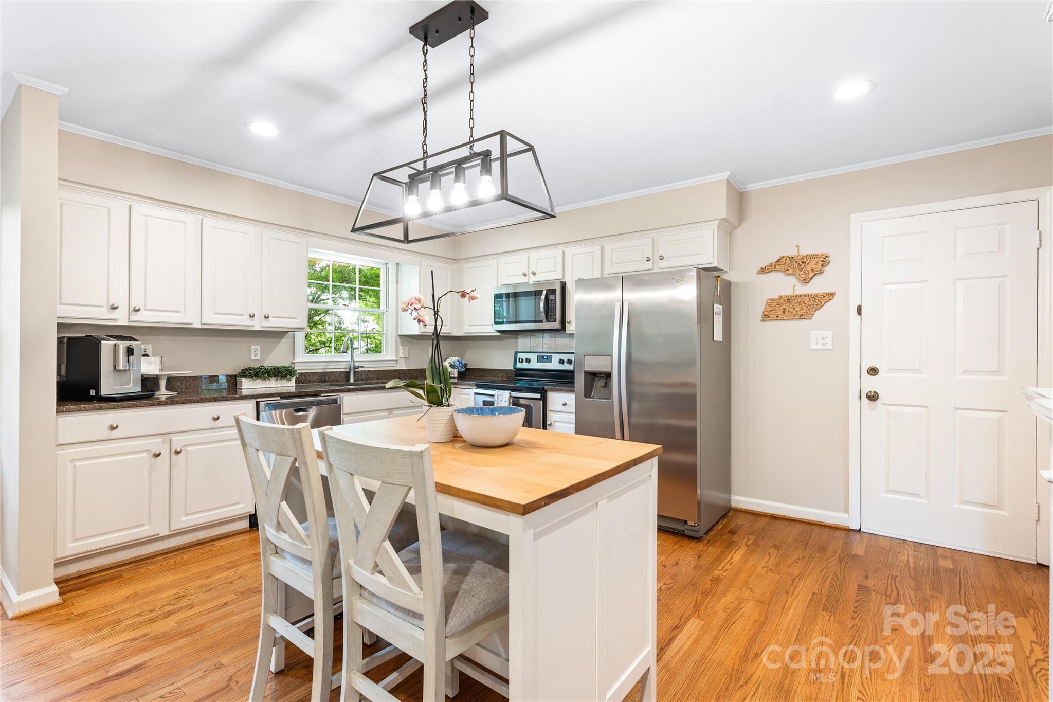 6718 Summerlin Place