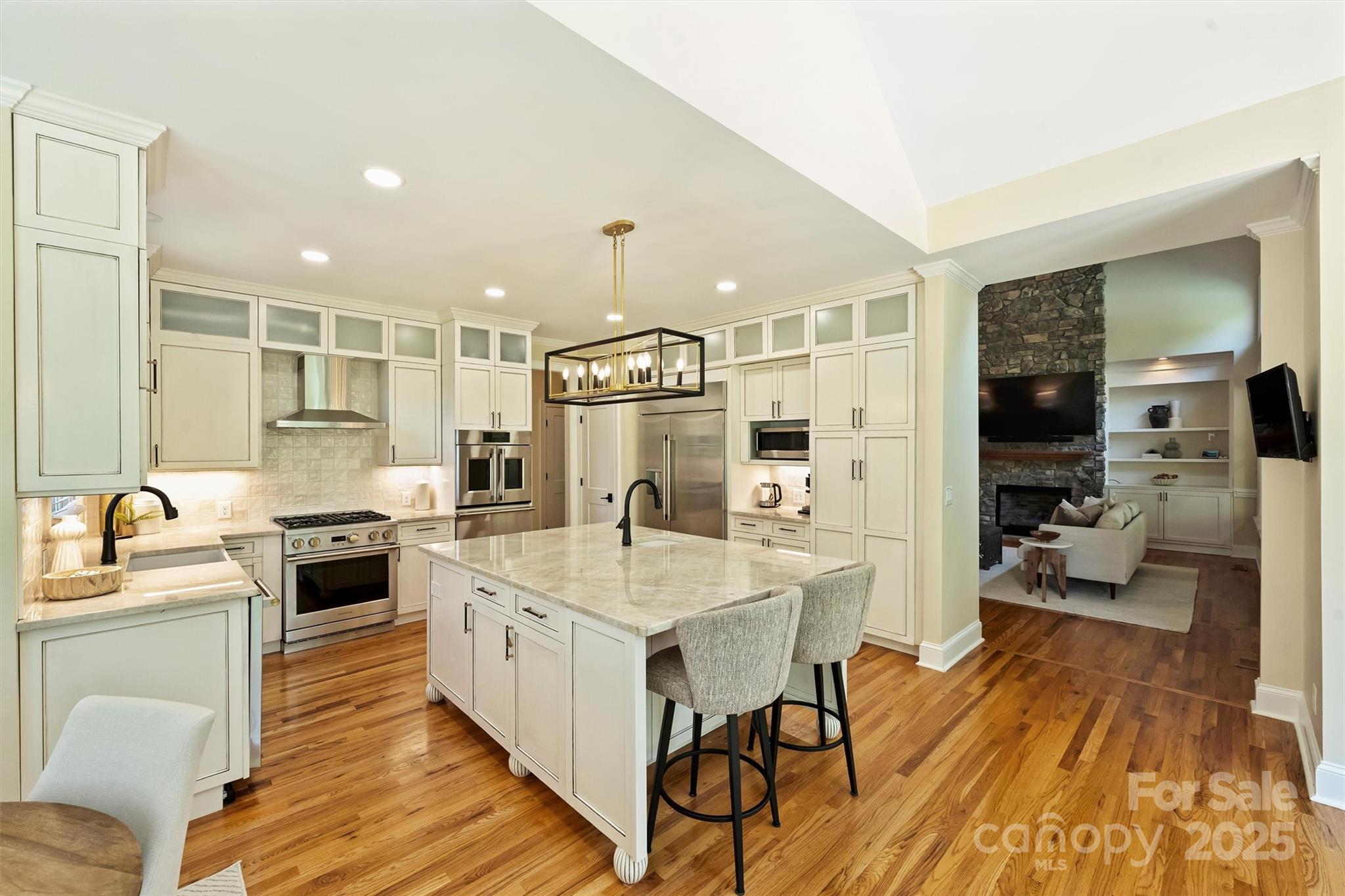 16430 New Providence Lane