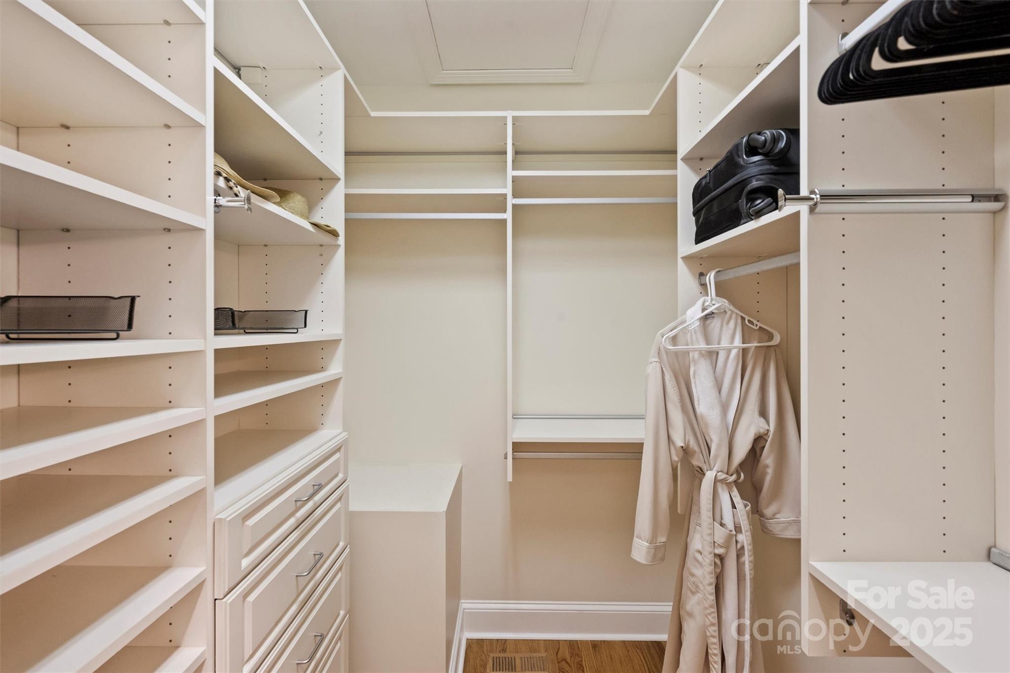 16430 New Providence Lane