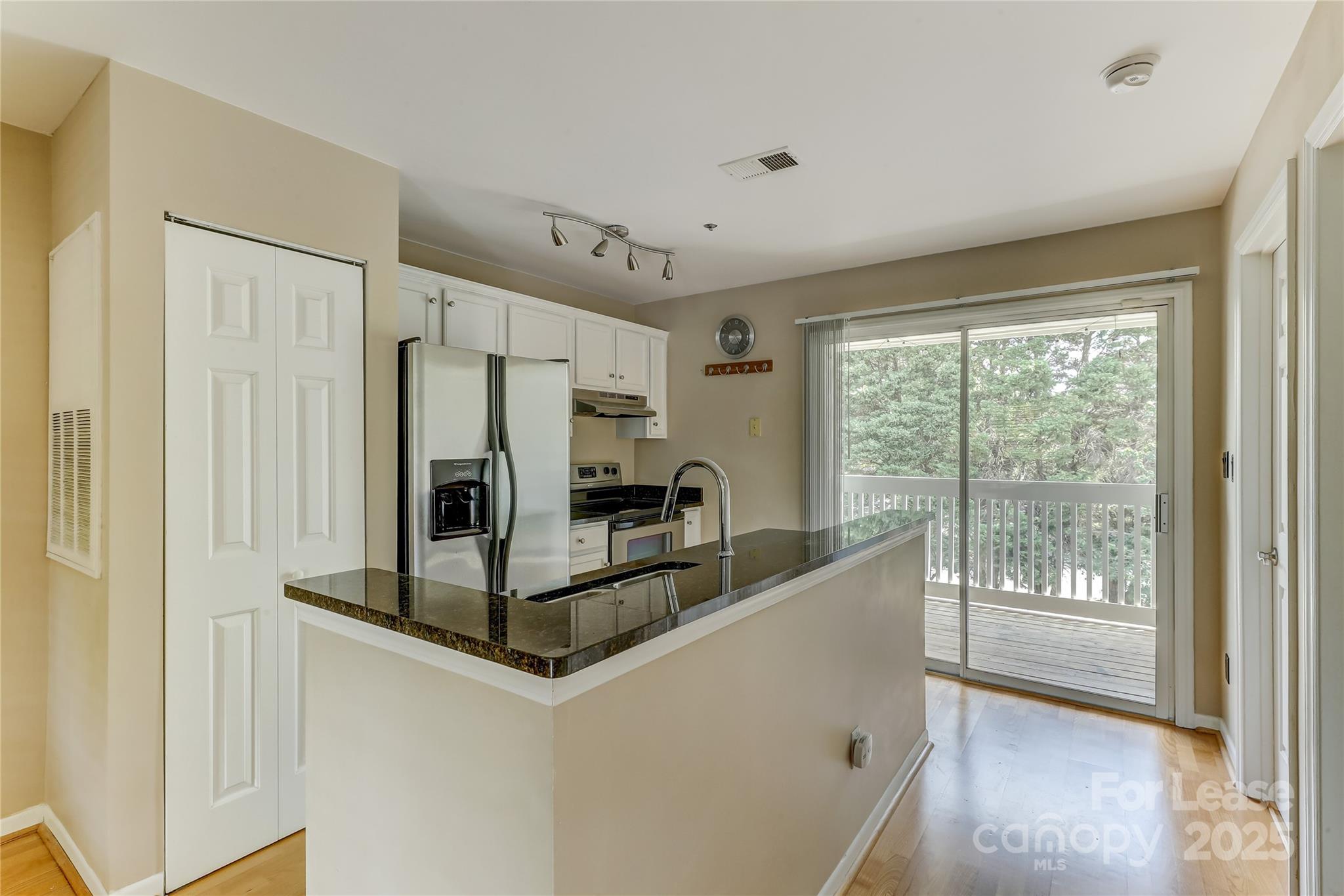 501 Olmsted Park Place Unit: F