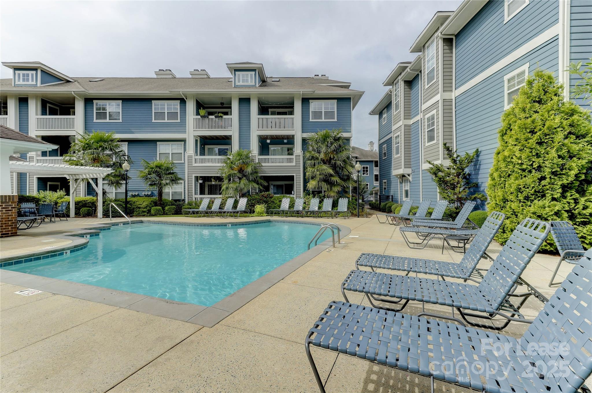 501 Olmsted Park Place Unit: F