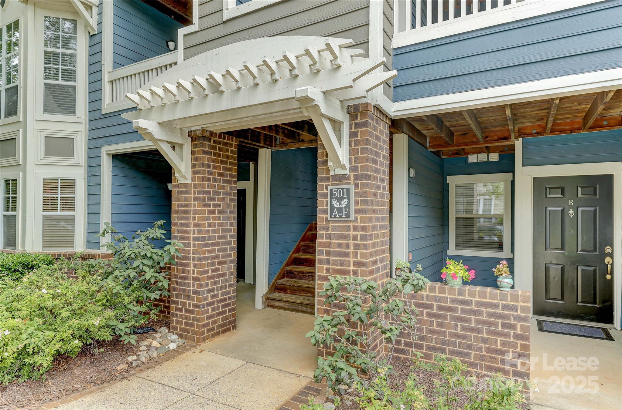 501 Olmsted Park Place Unit: F