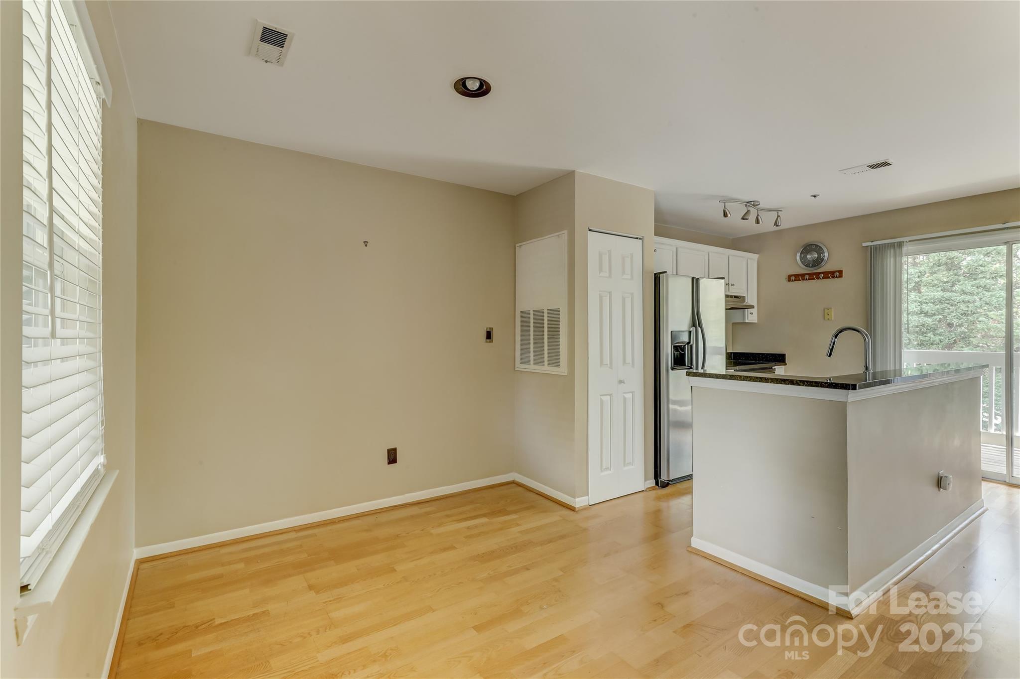501 Olmsted Park Place Unit: F
