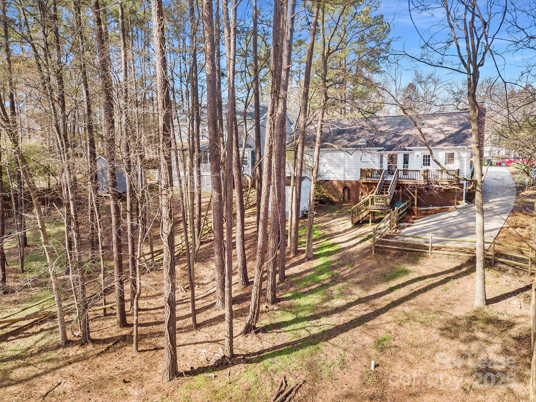 2045 Trowbridge Court