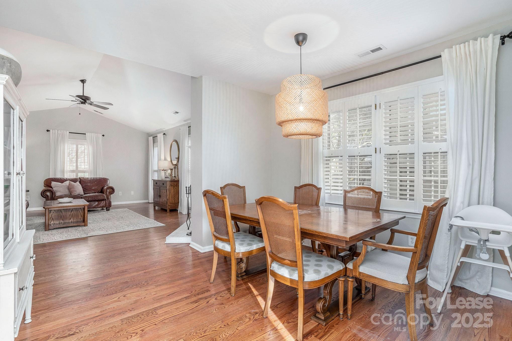 2045 Trowbridge Court