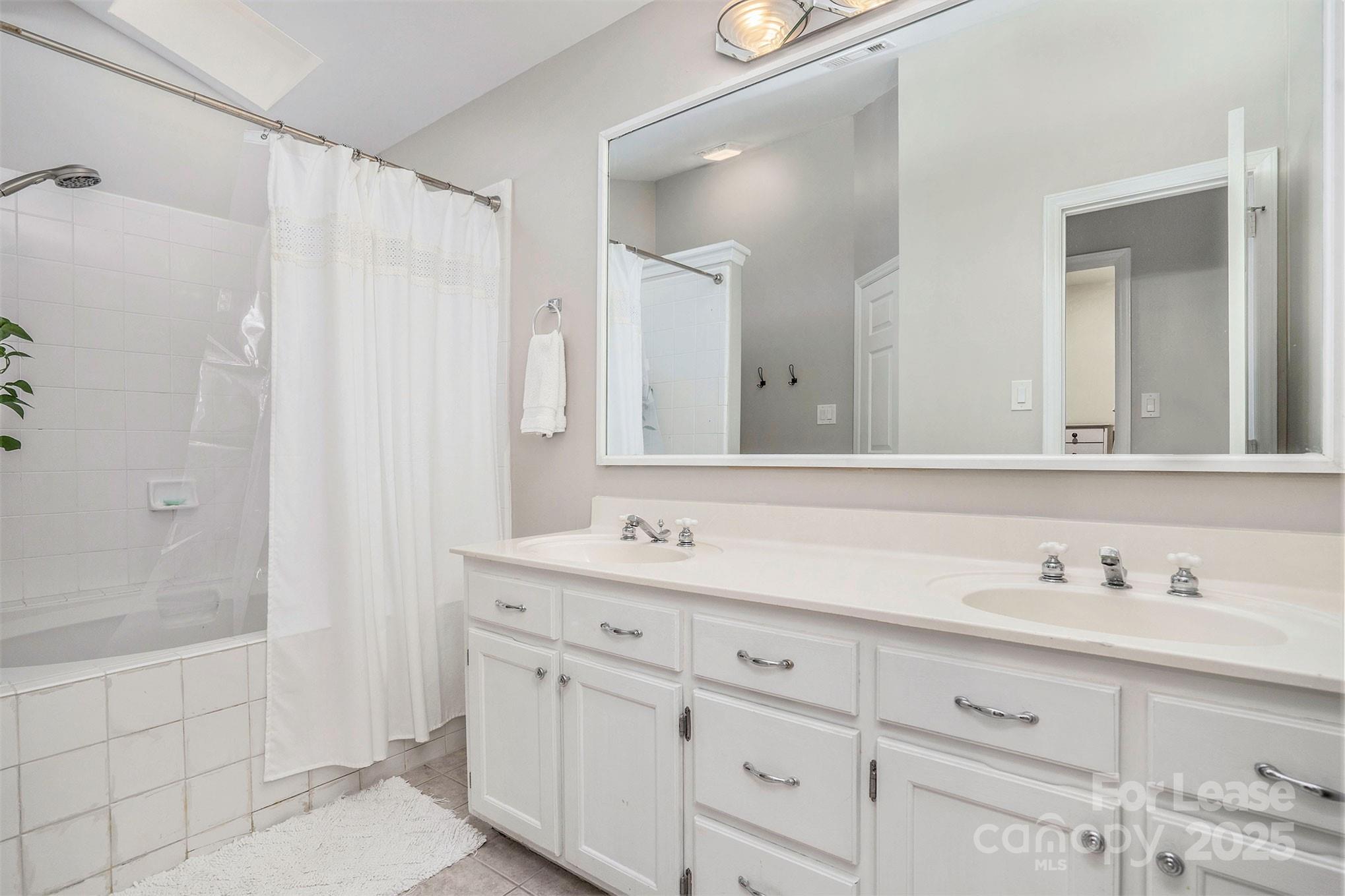 2045 Trowbridge Court