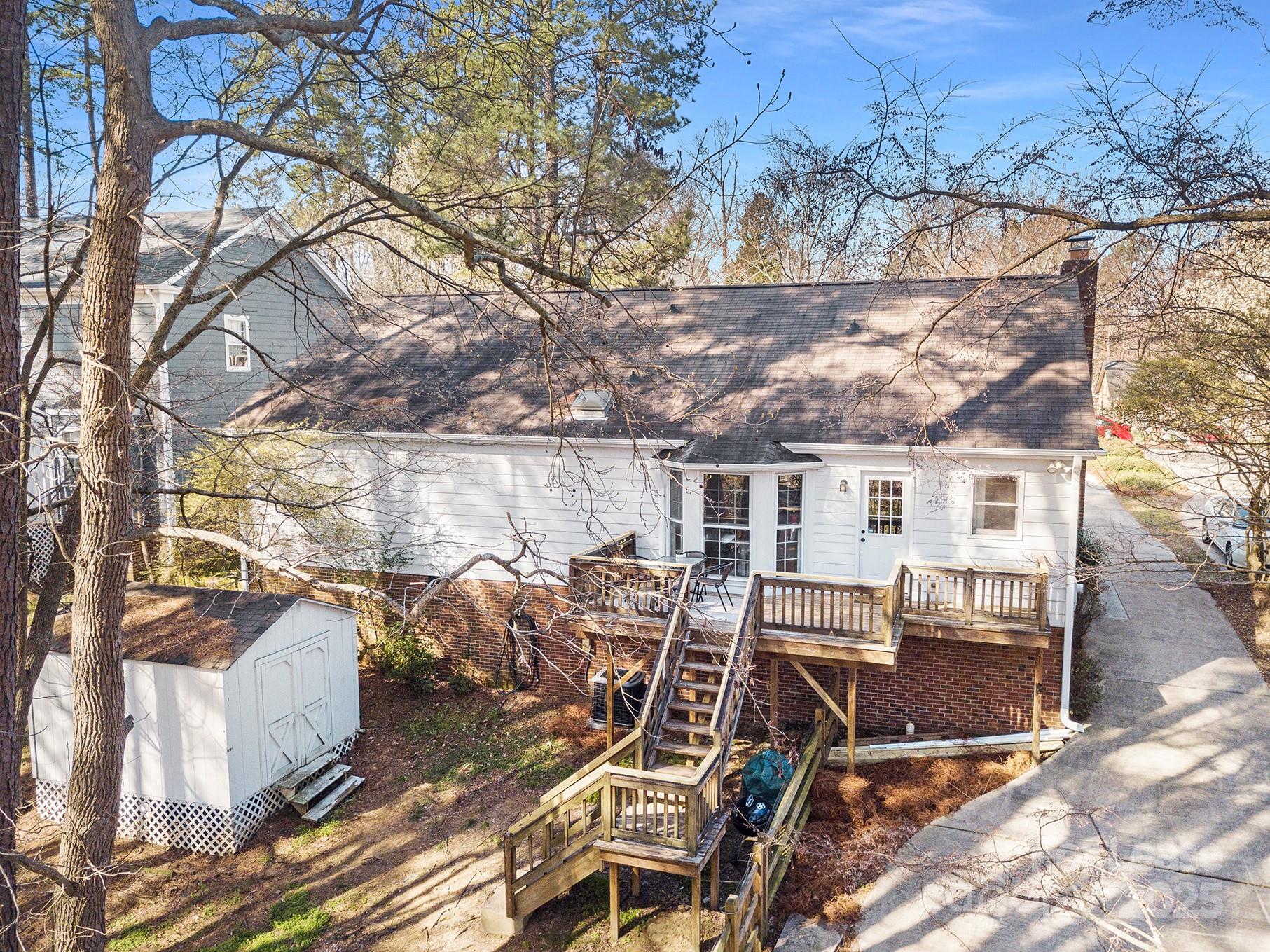 2045 Trowbridge Court