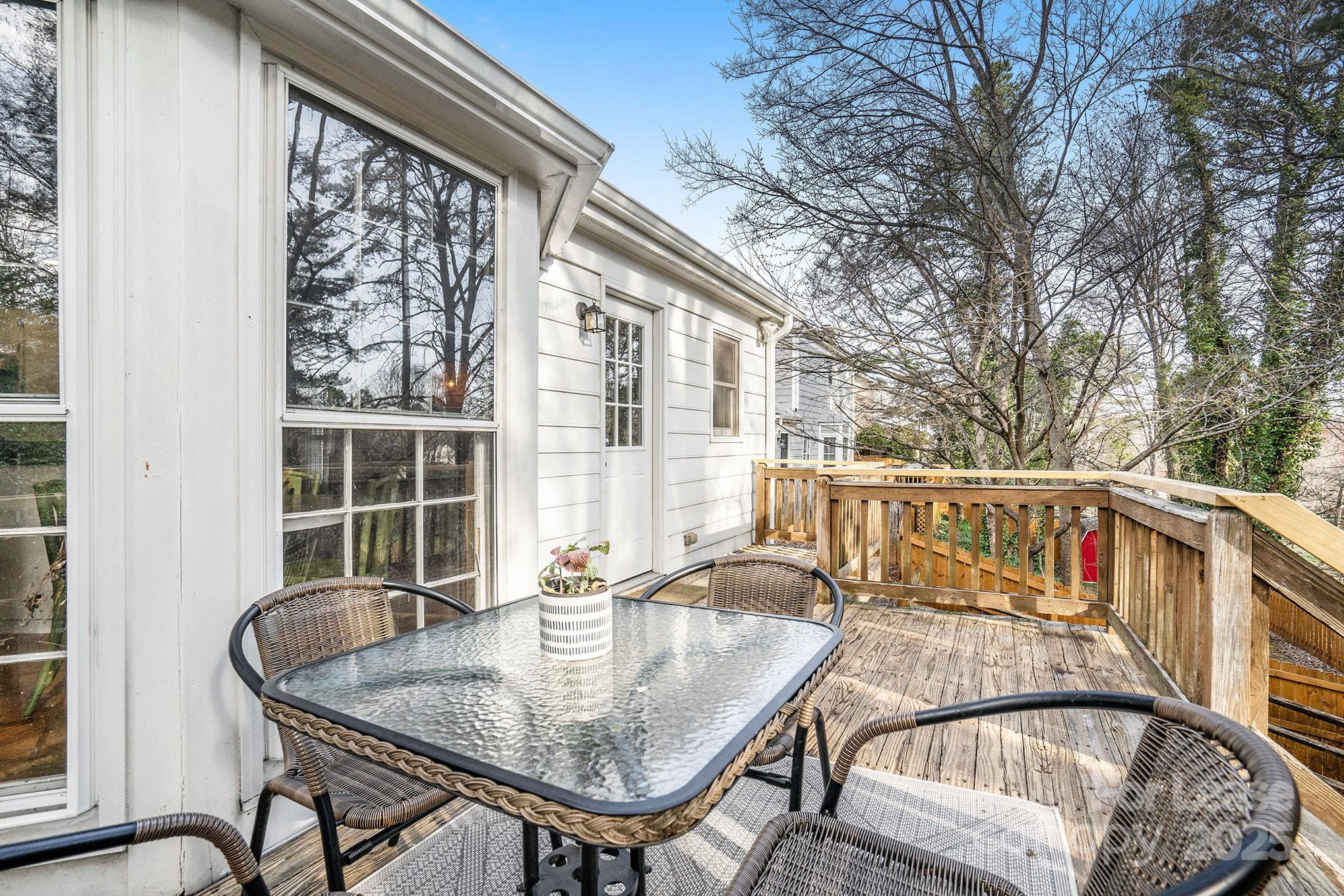 2045 Trowbridge Court