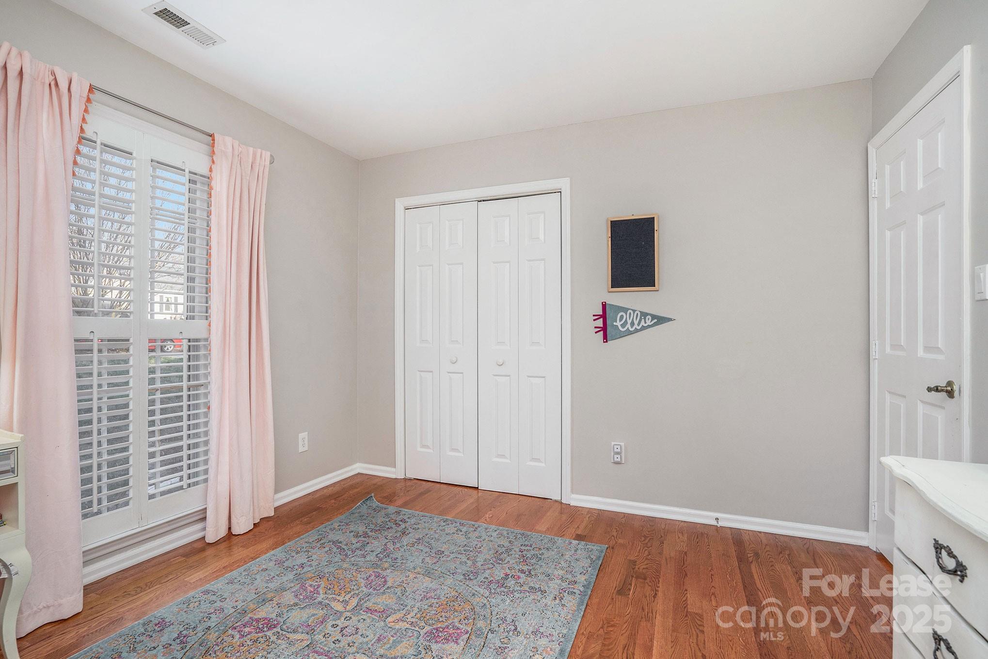 2045 Trowbridge Court