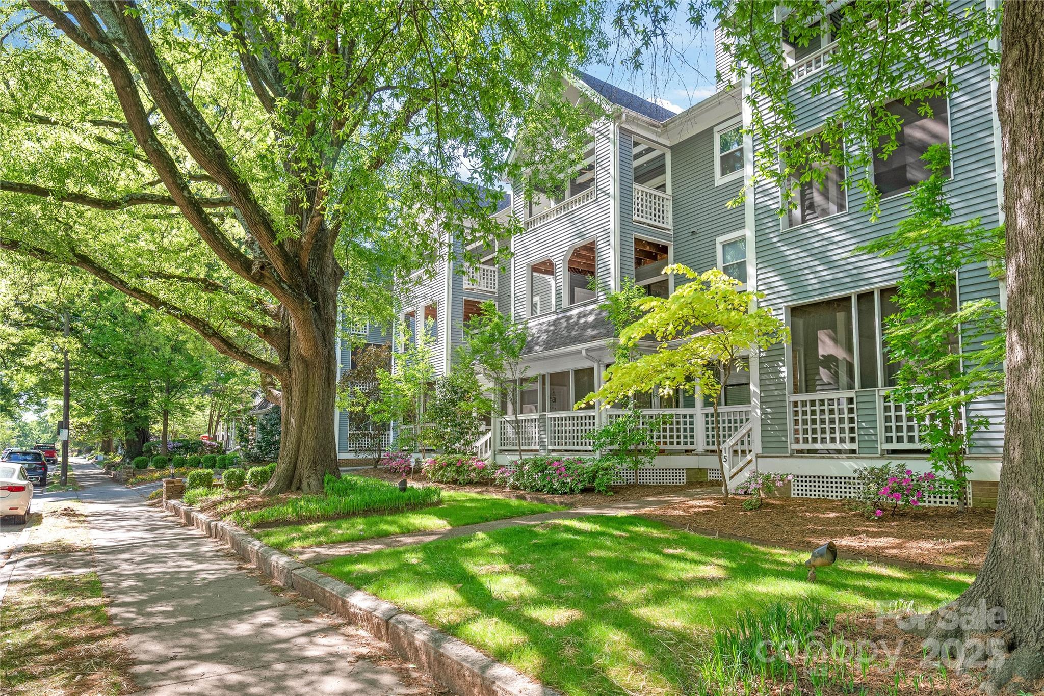 300 E Park Avenue Unit: 16