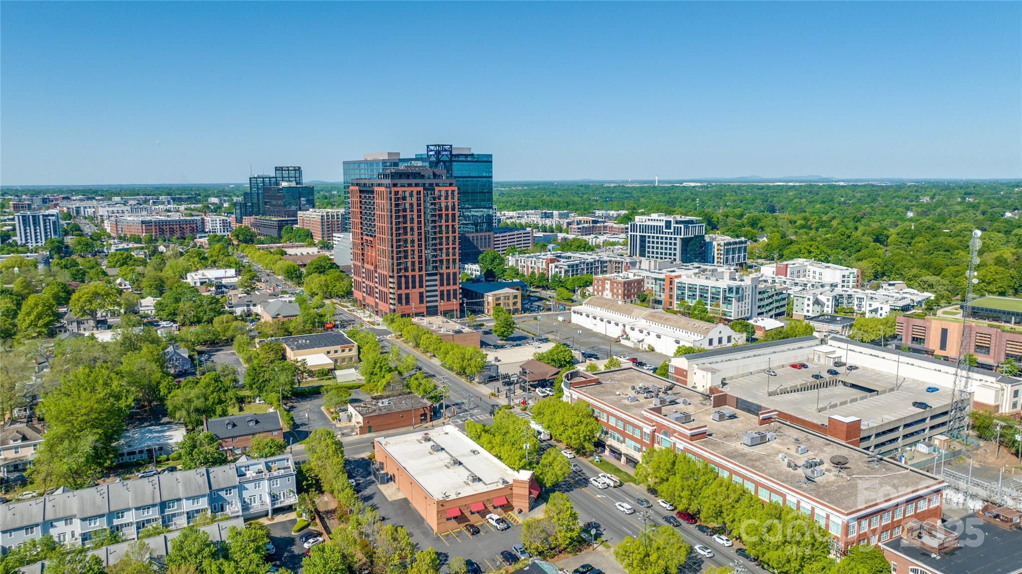 300 E Park Avenue Unit: 16