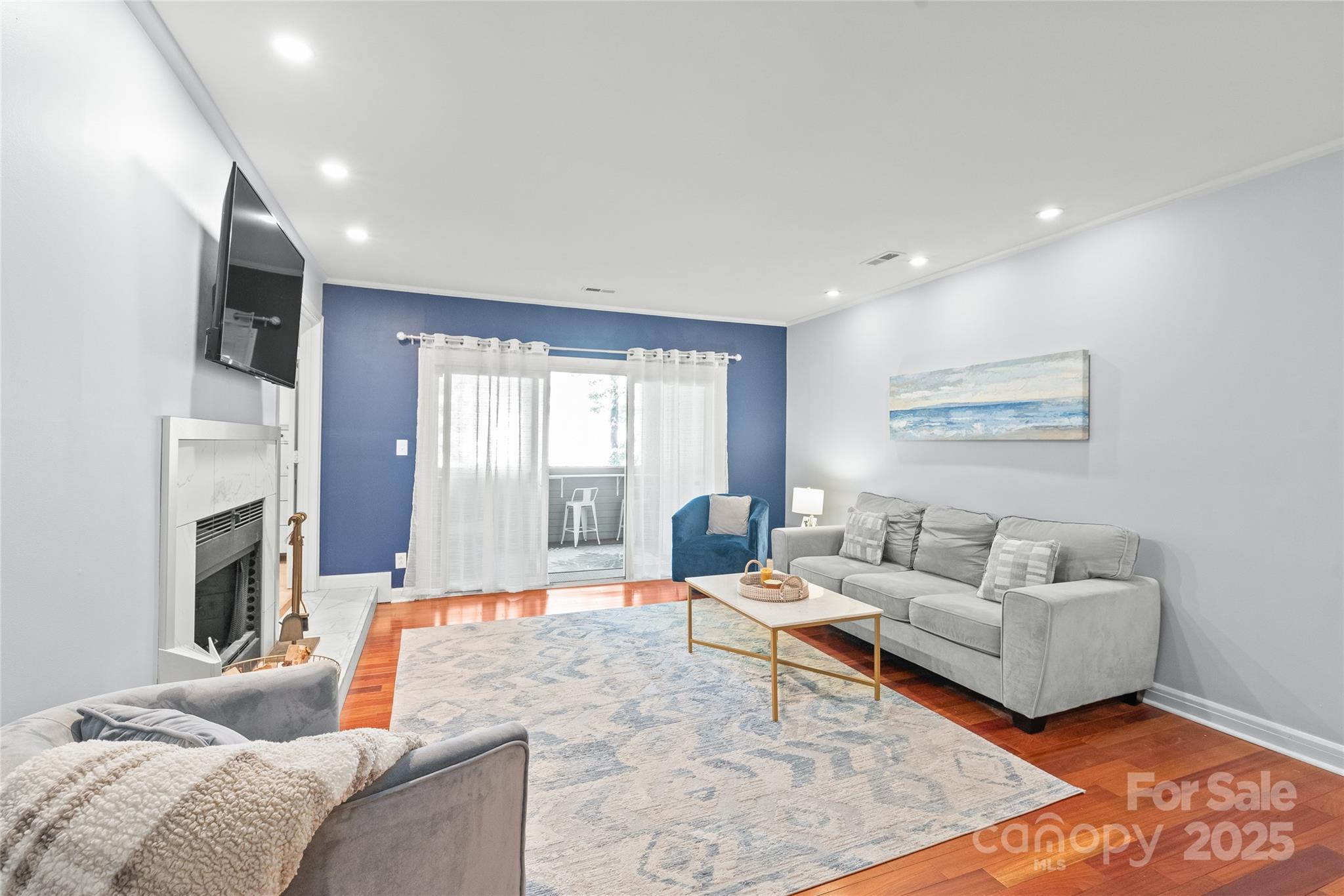 300 E Park Avenue Unit: 16