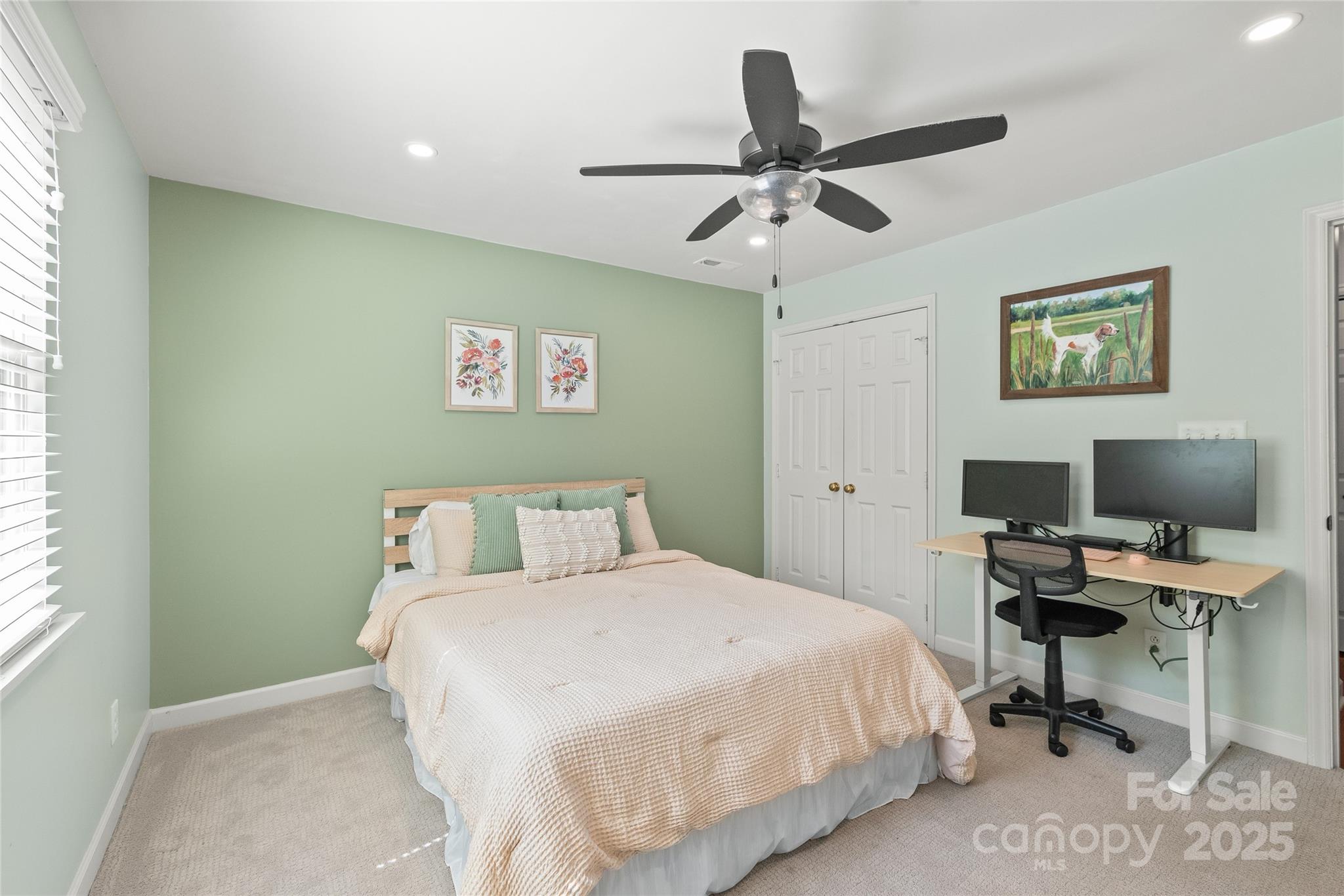 300 E Park Avenue Unit: 16