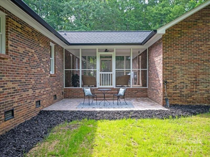 300 Hugh Crocker Road