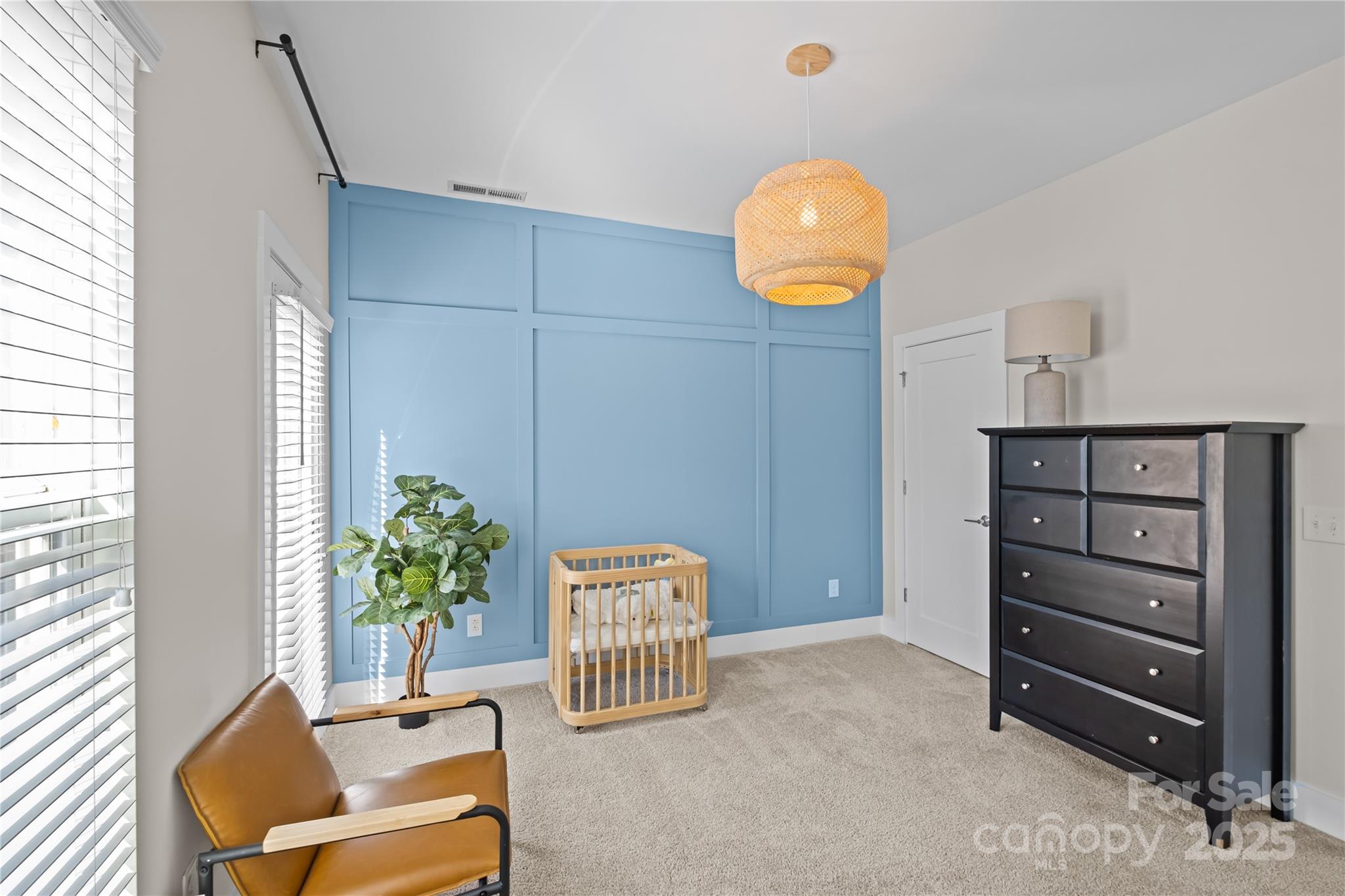 2863 Grand Union Way