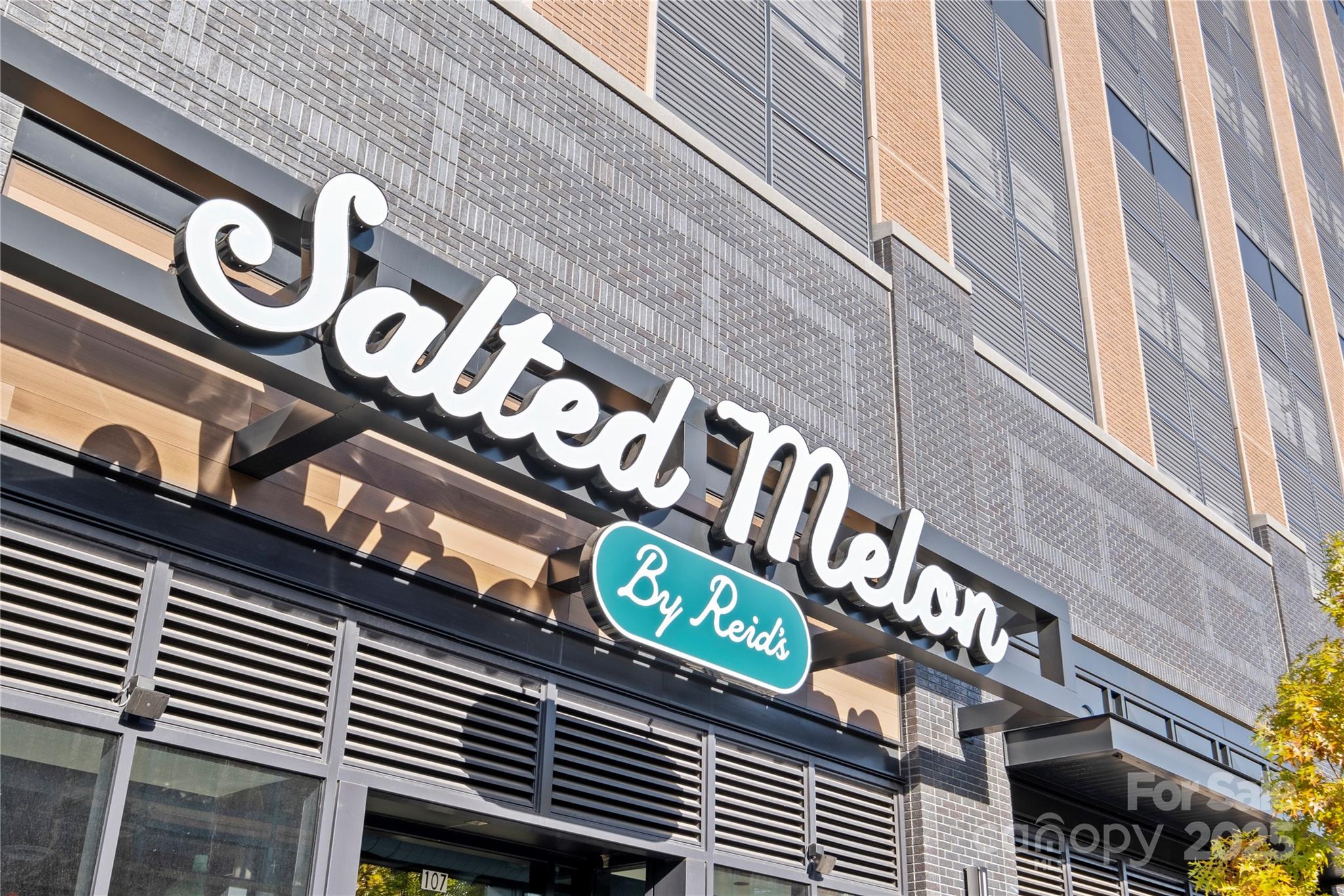 2863 Grand Union Way