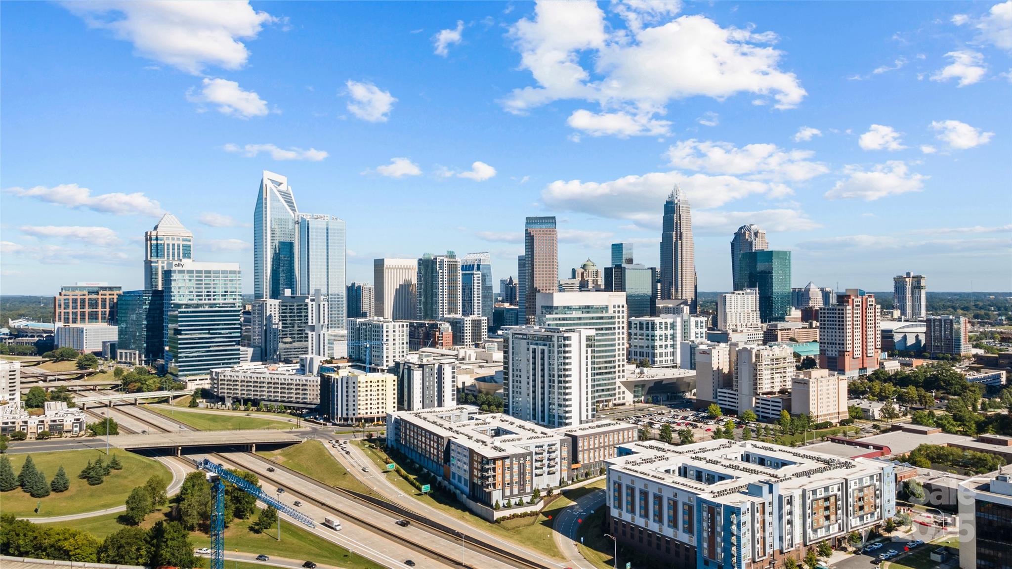 2863 Grand Union Way