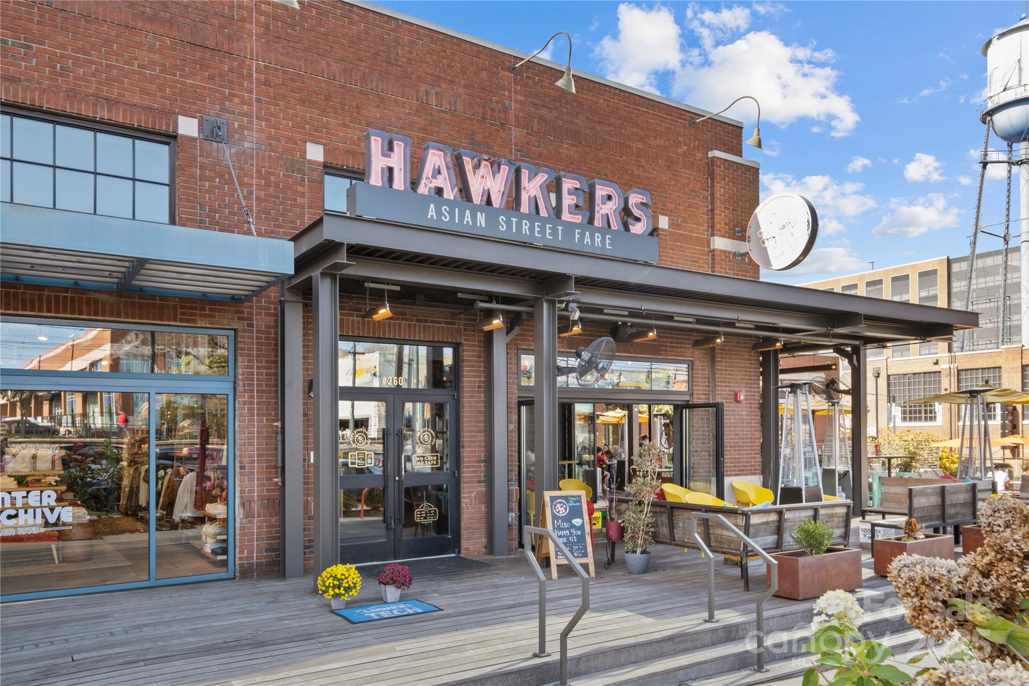 2863 Grand Union Way