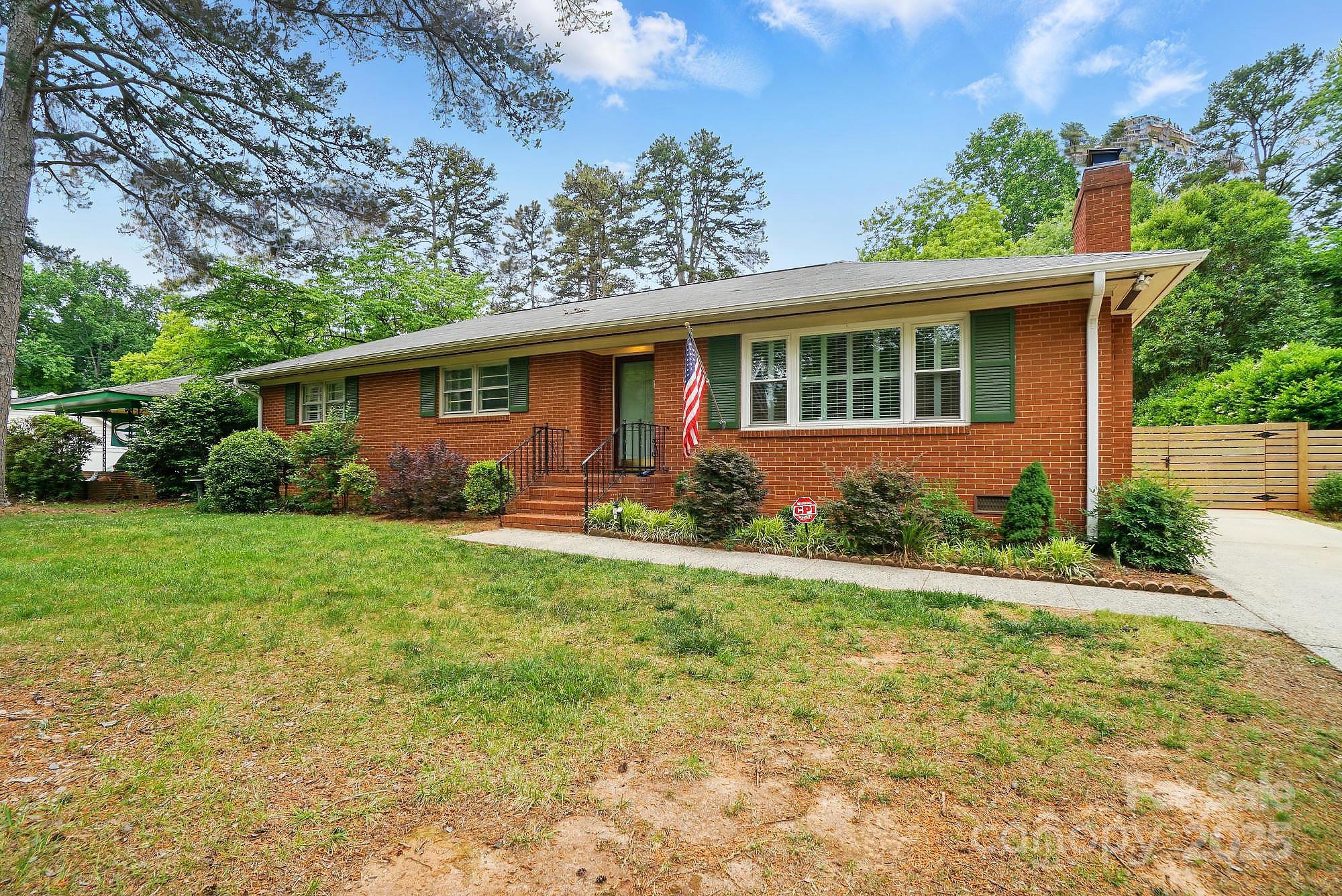 4220 Castlewood Road