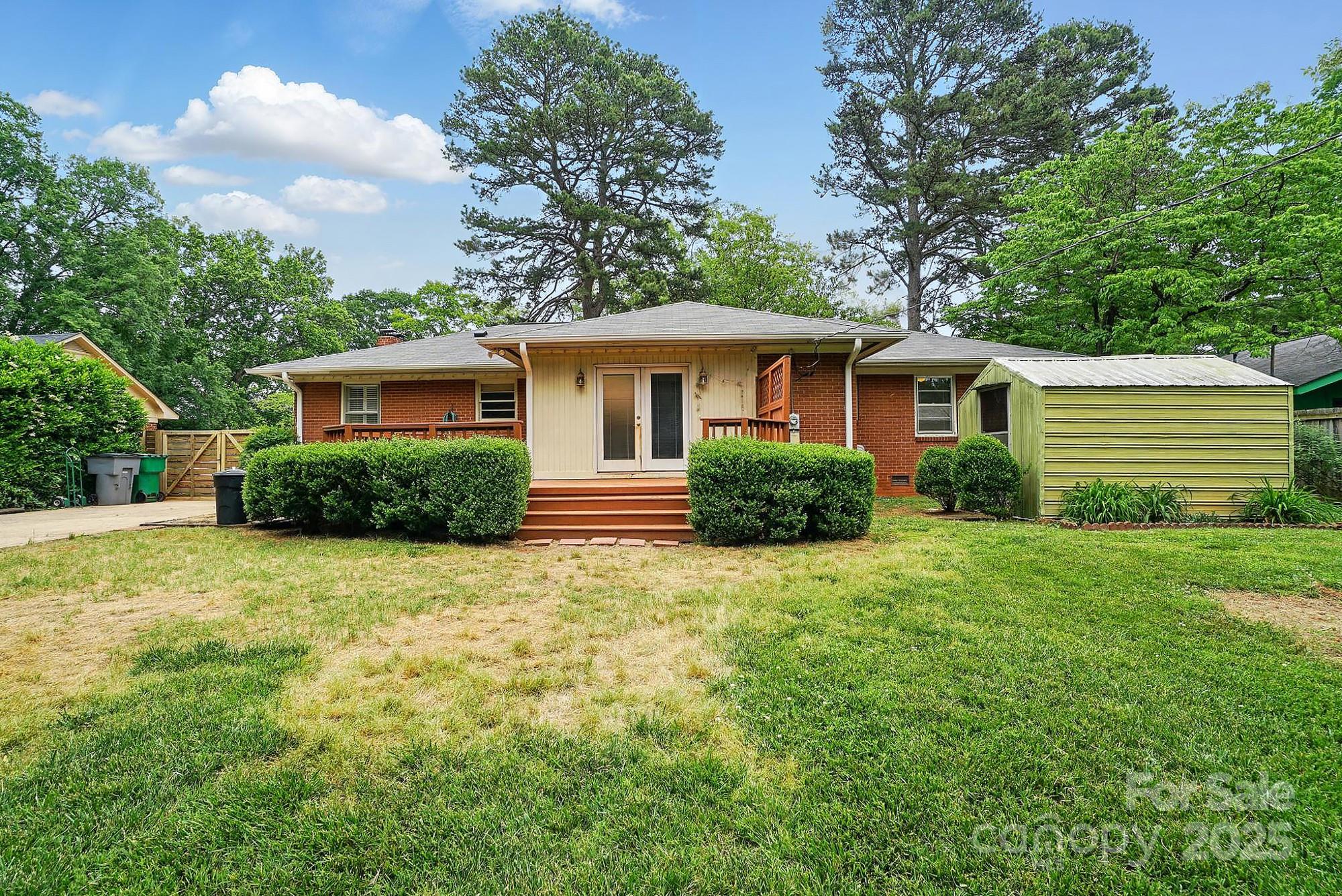 4220 Castlewood Road