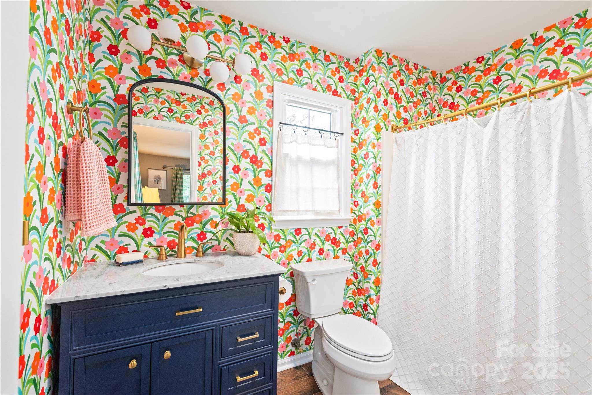 618 Heathermoor Court