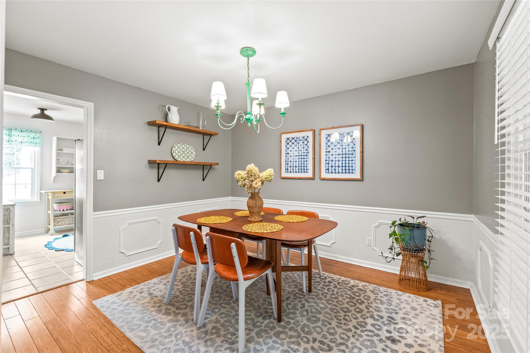 618 Heathermoor Court