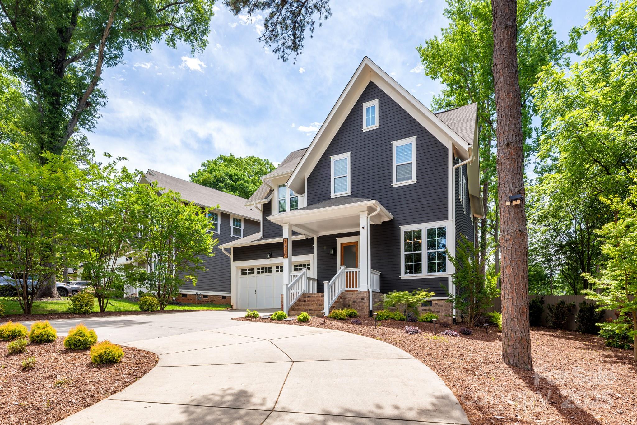 1620 Arnold Drive