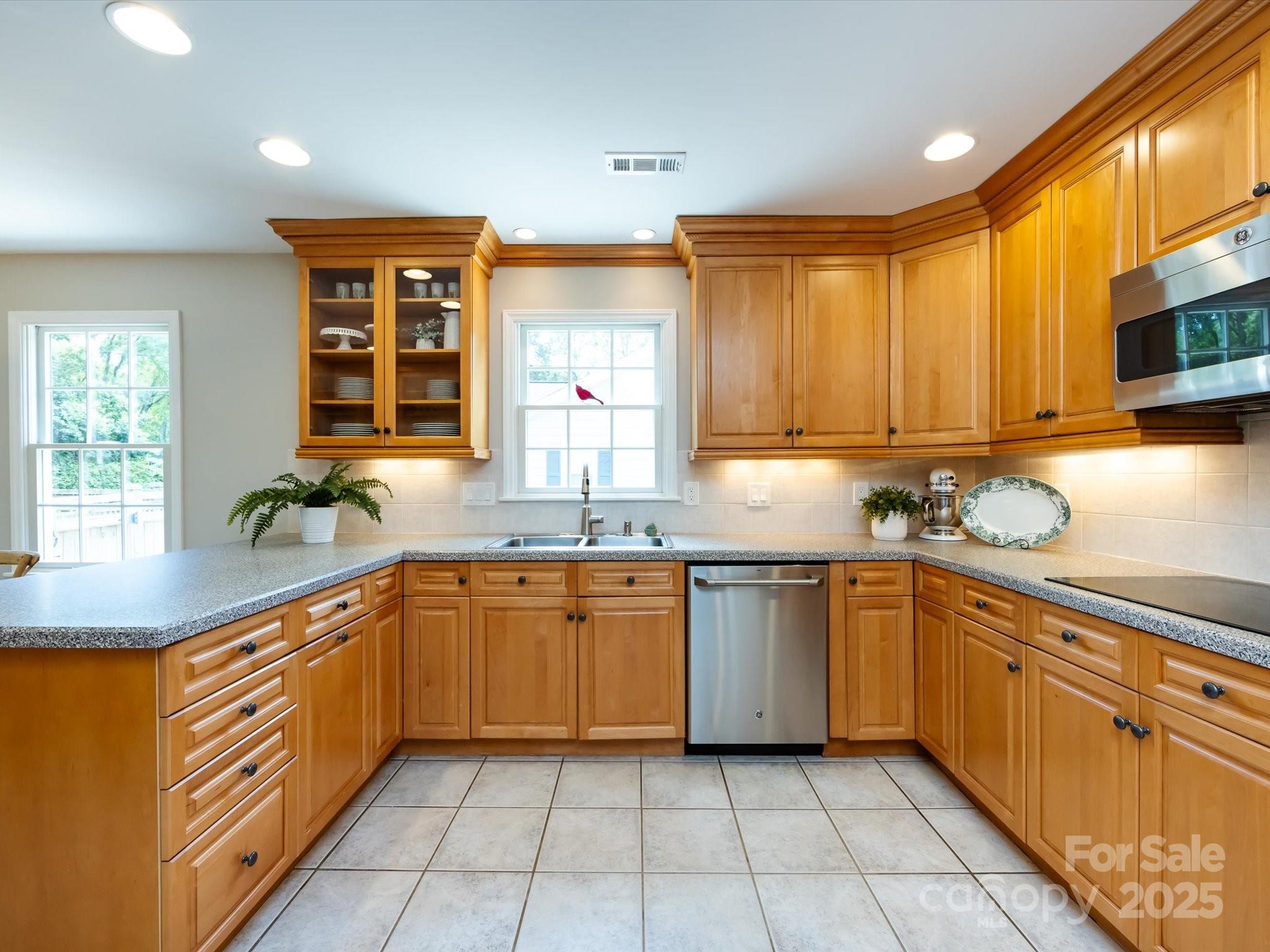 4925 Cedar Forest Drive