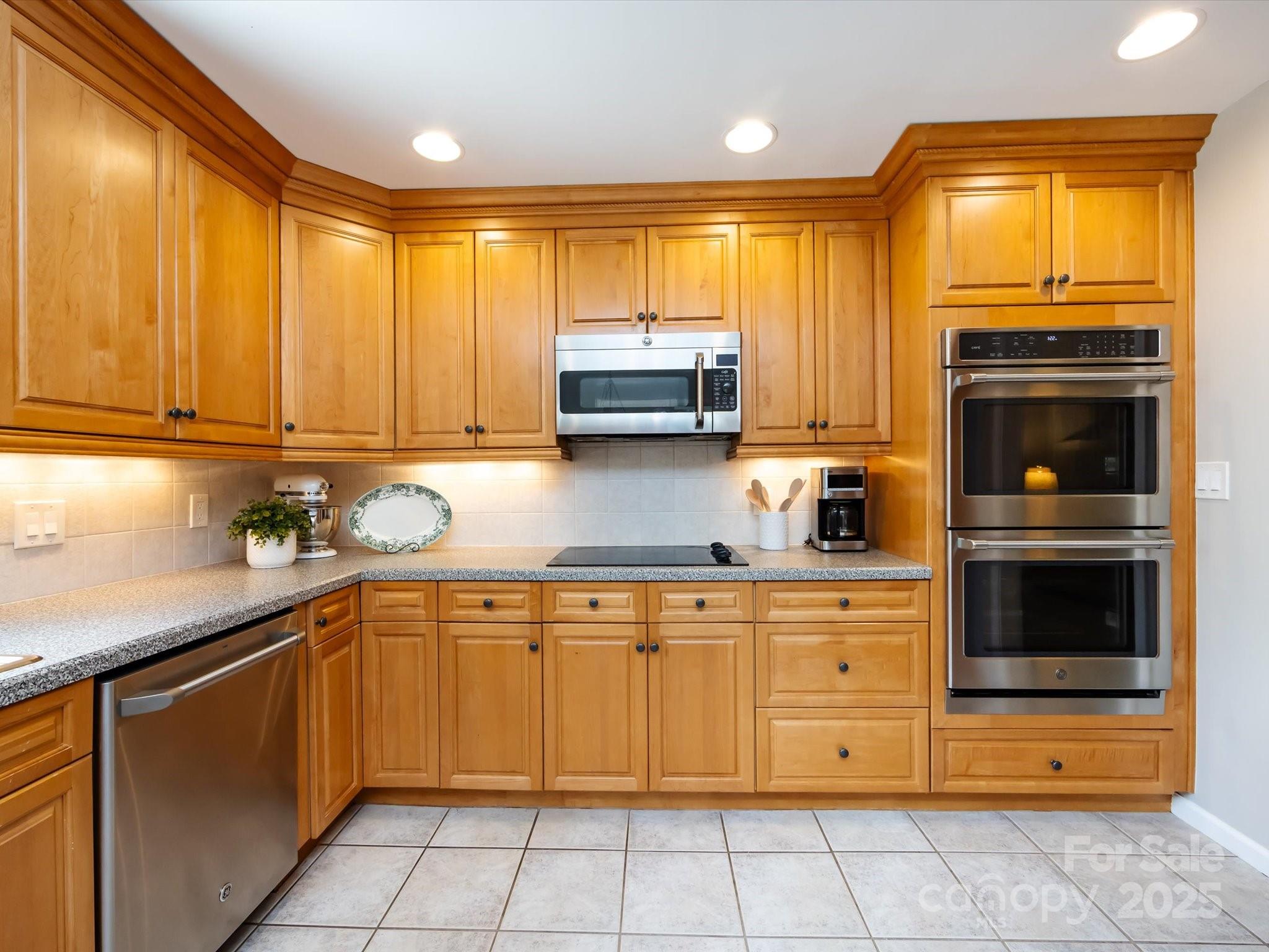 4925 Cedar Forest Drive