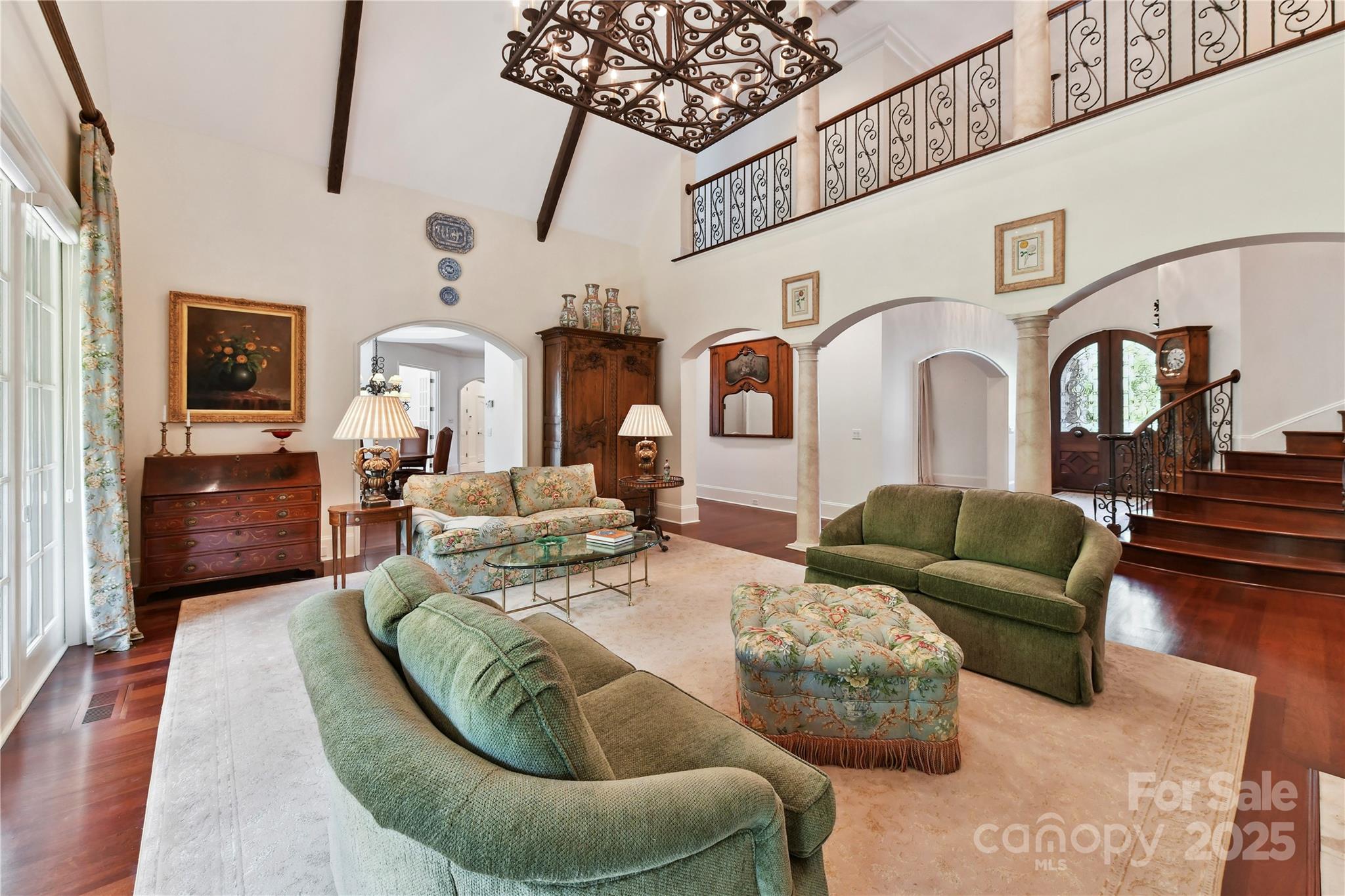 2240 La Maison Drive