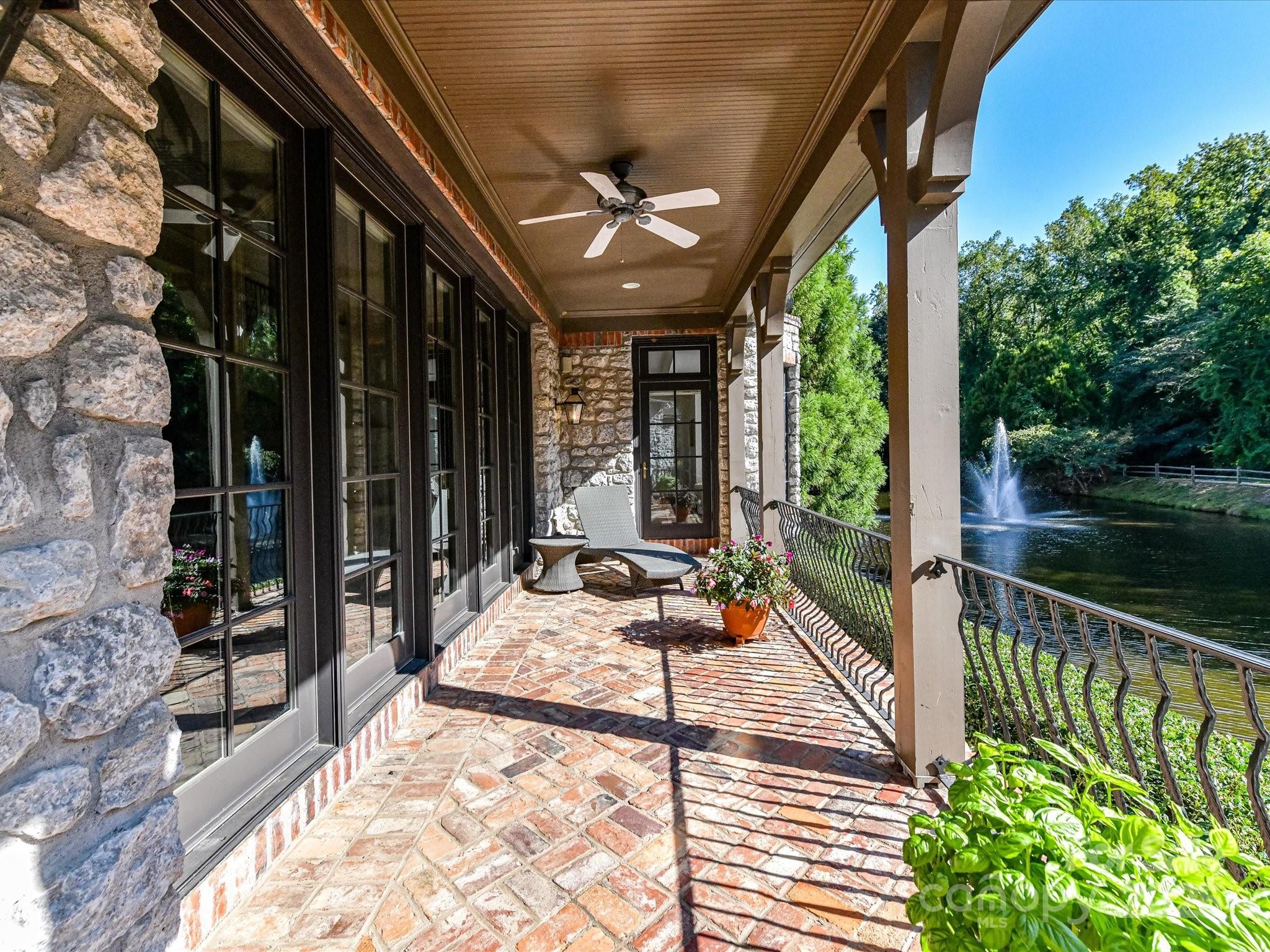 2240 La Maison Drive