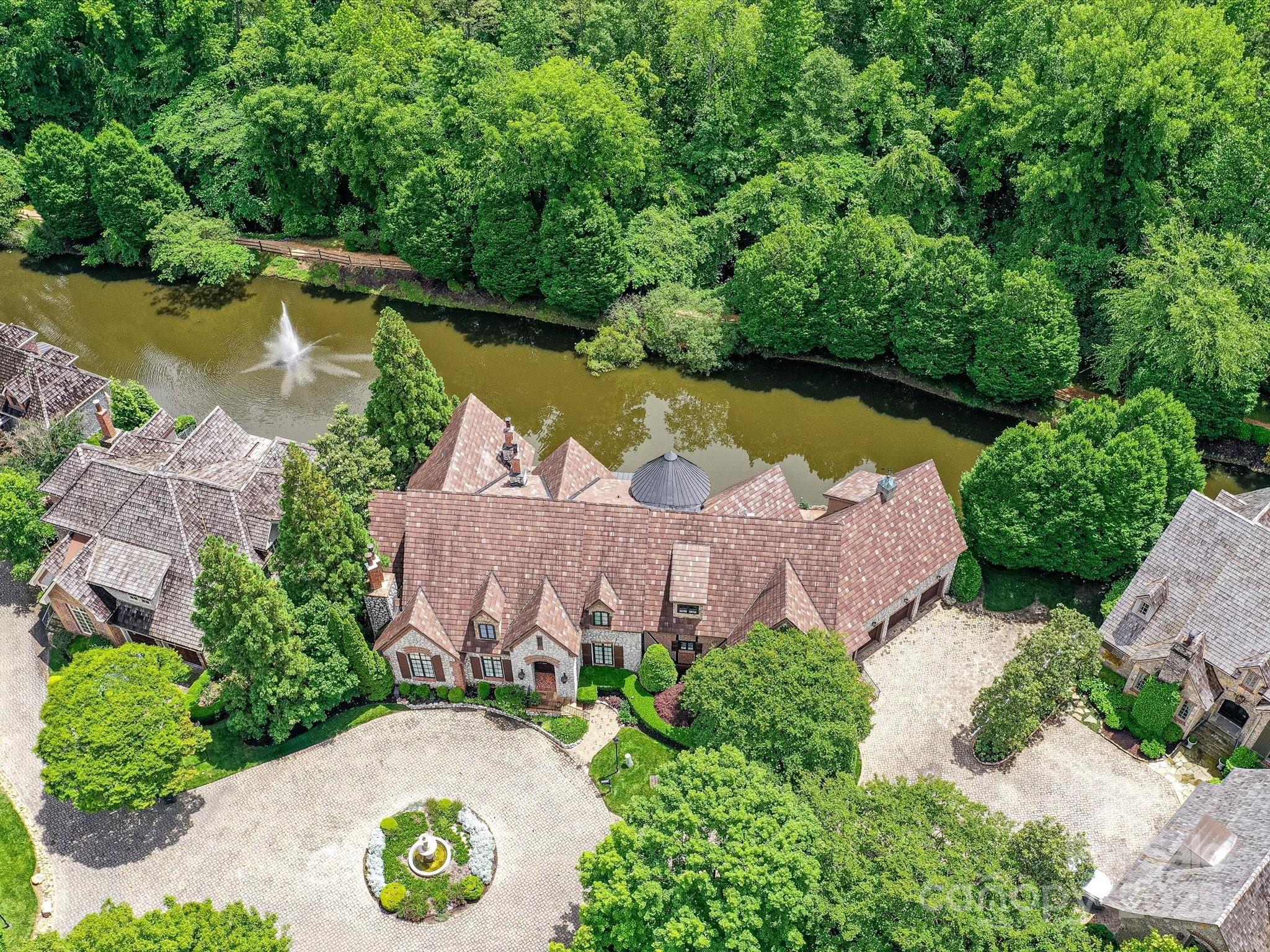 2240 La Maison Drive