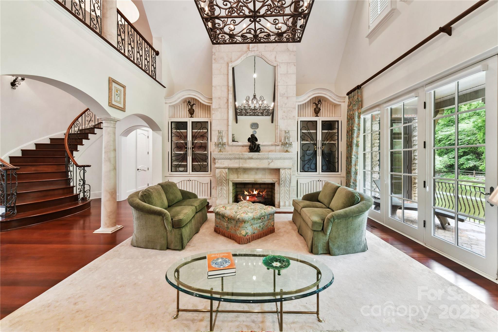 2240 La Maison Drive