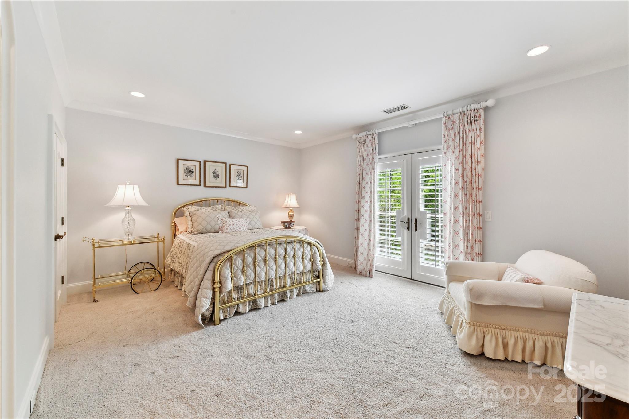 2240 La Maison Drive