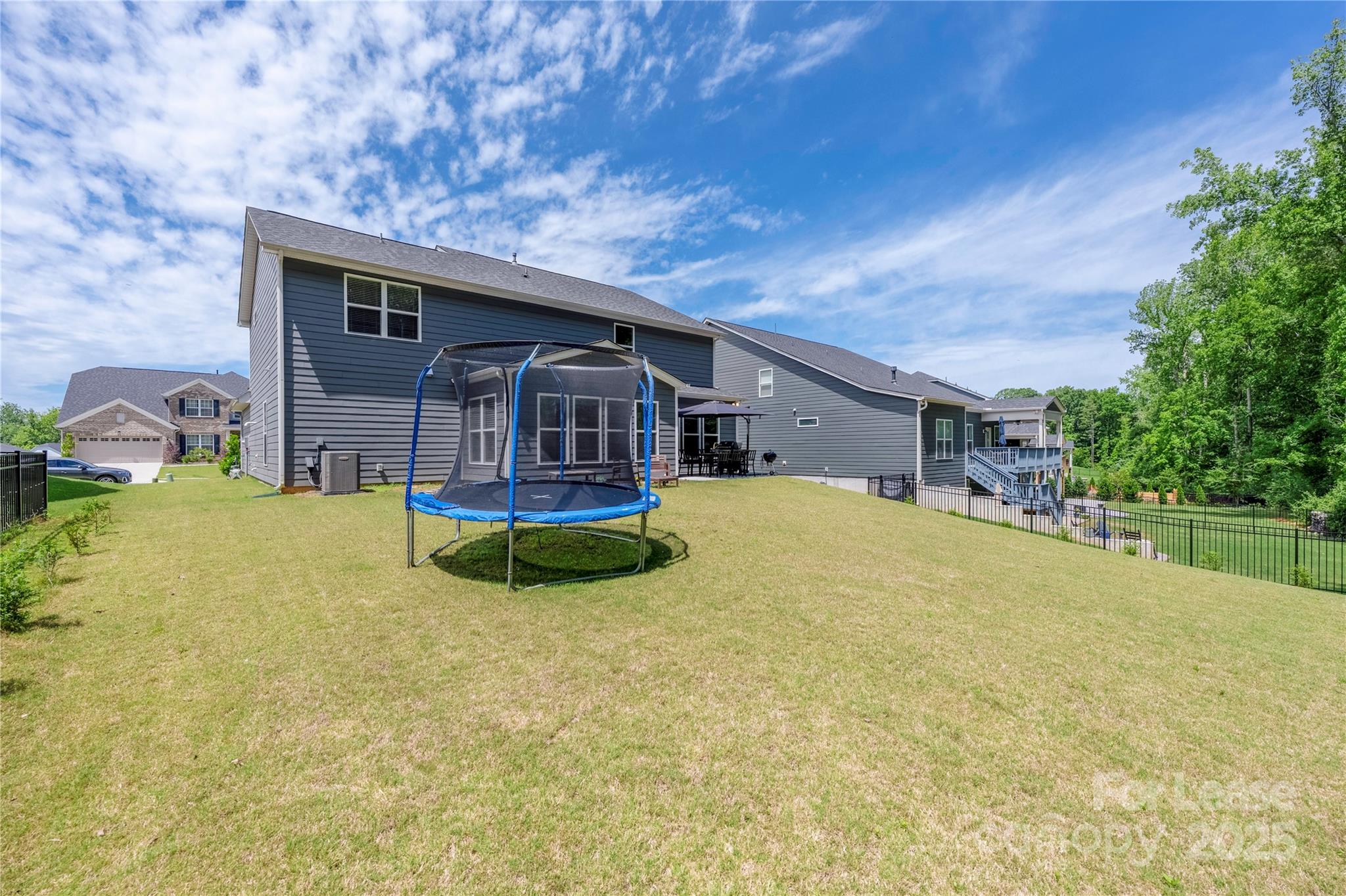 1218 Regions Boulevard