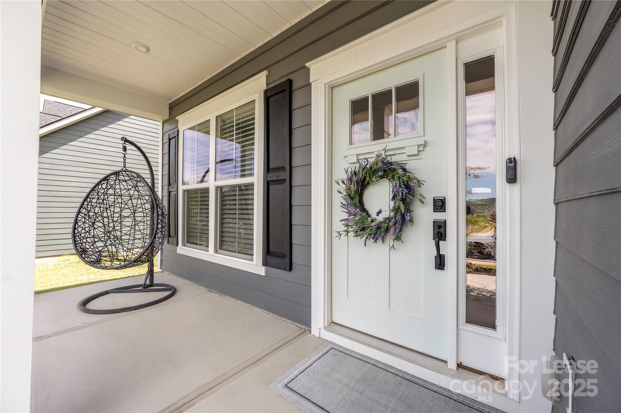 1218 Regions Boulevard