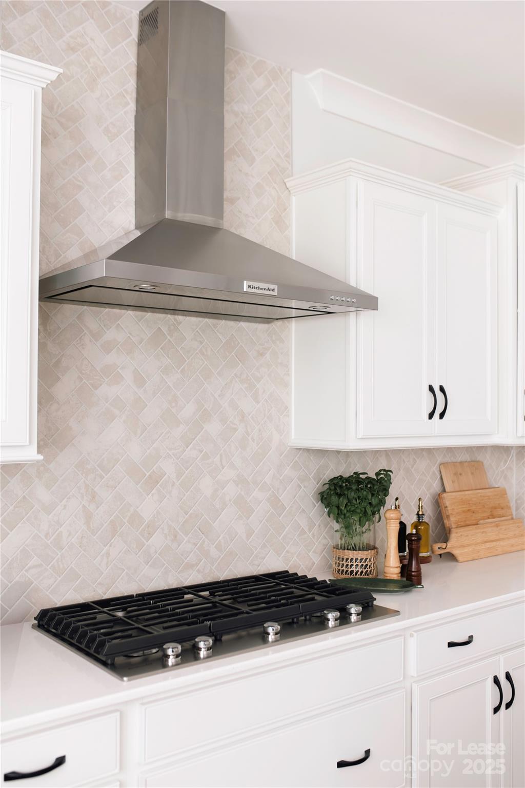 1218 Regions Boulevard