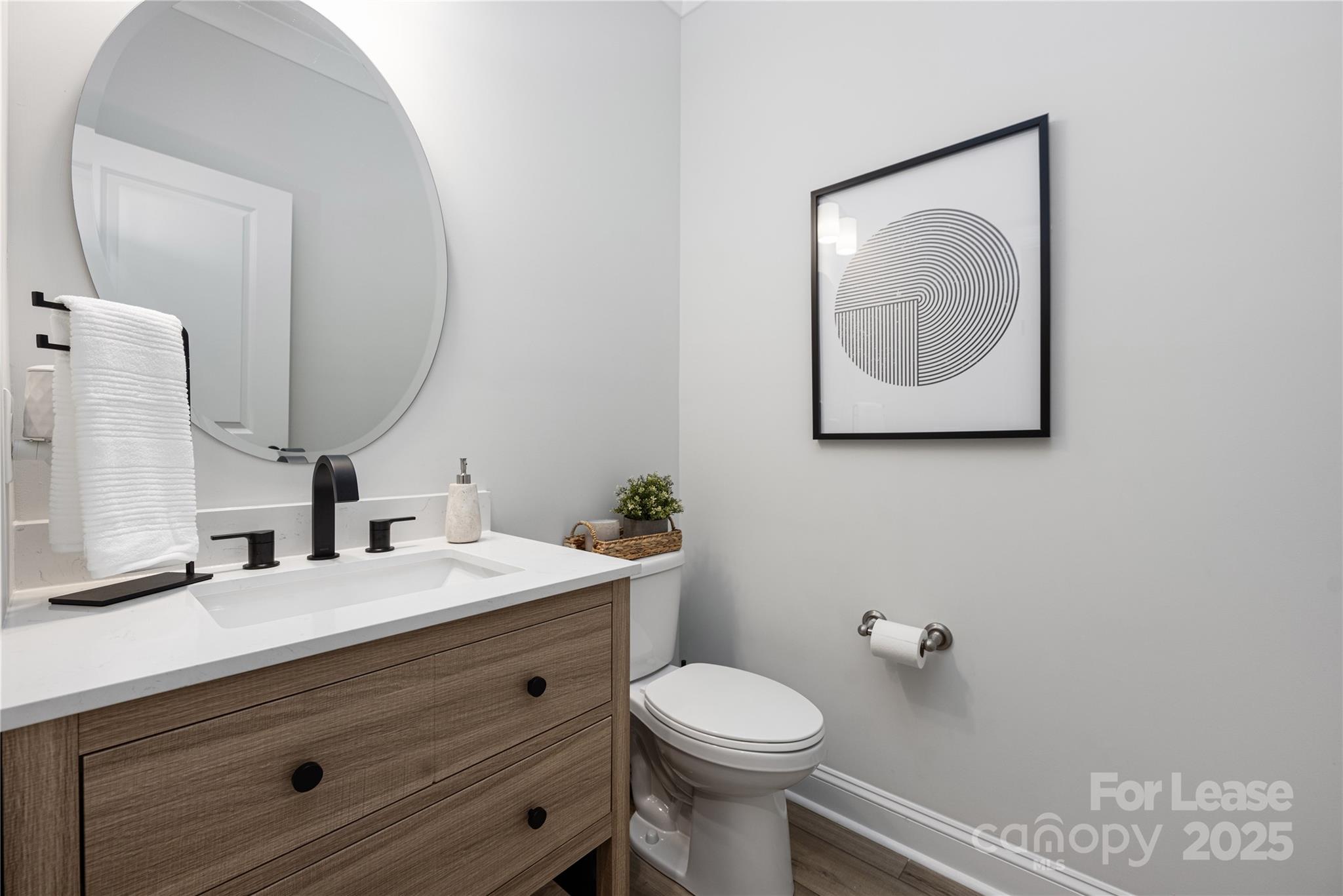 1218 Regions Boulevard