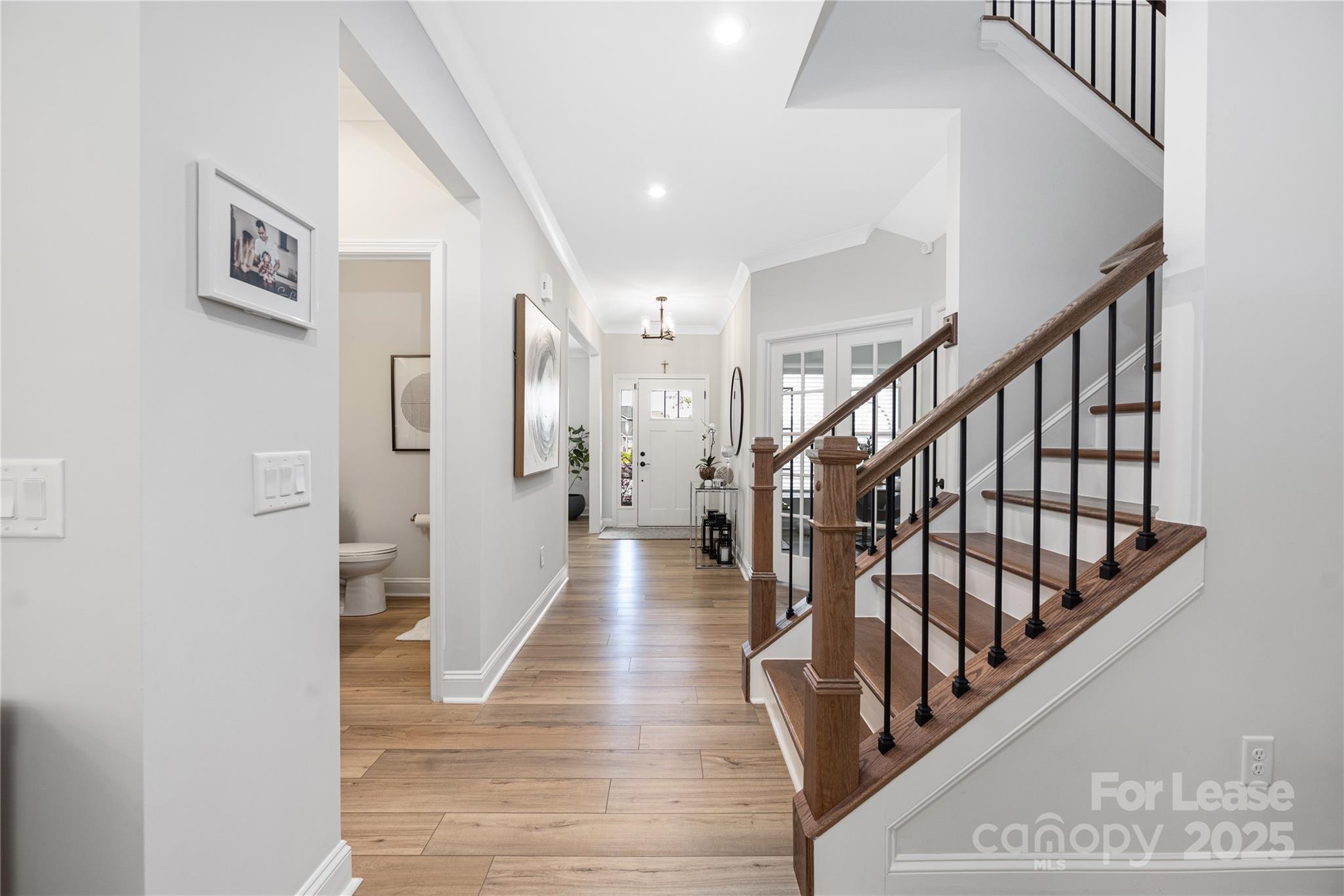 1218 Regions Boulevard