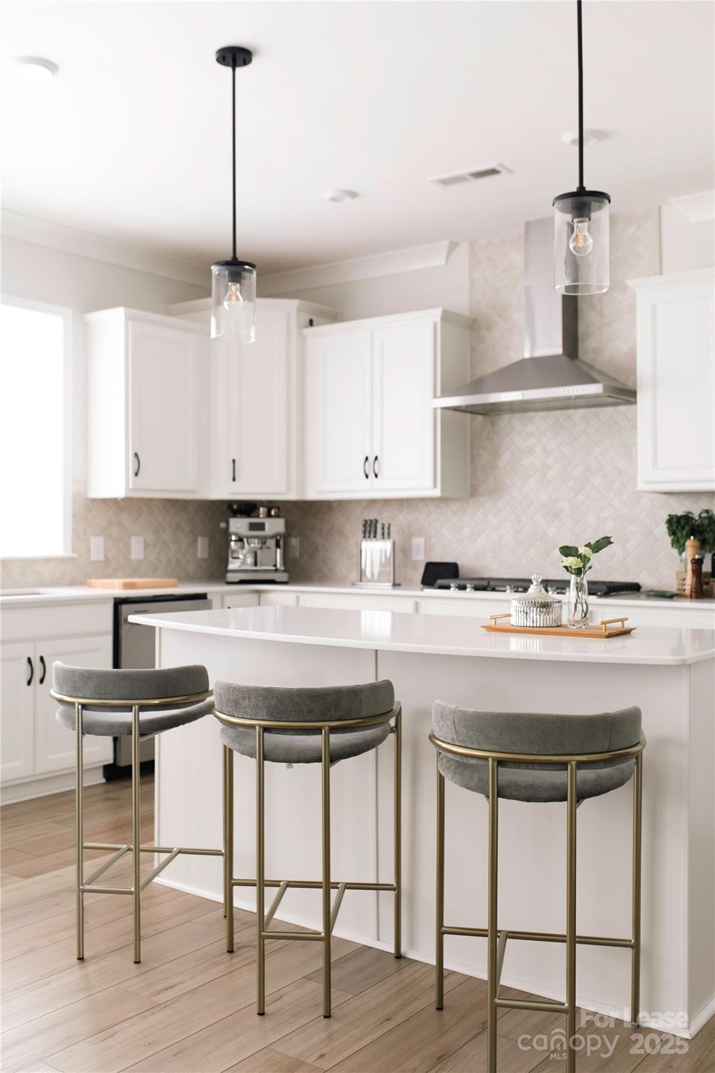 1218 Regions Boulevard