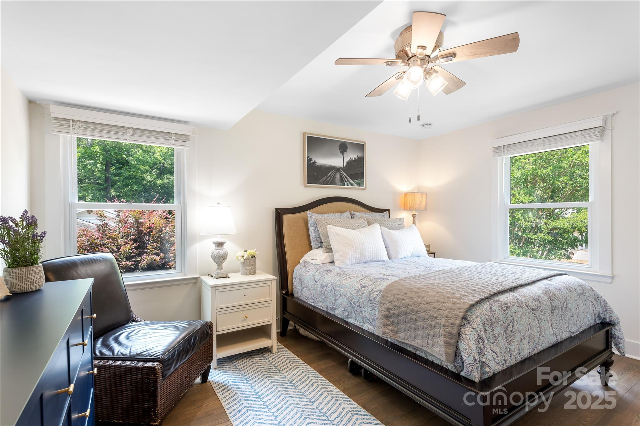 932 Shady Bluff Drive