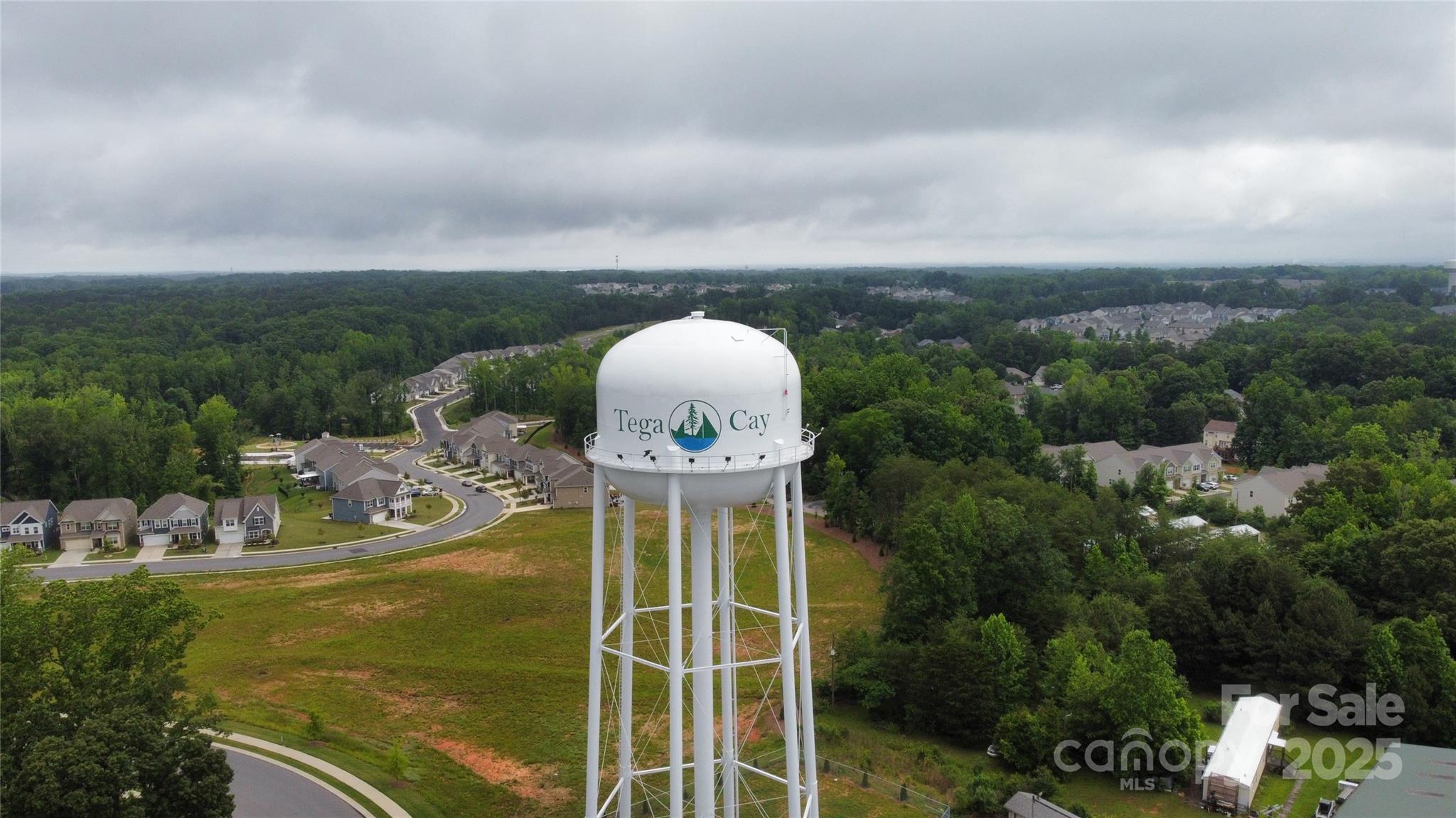 16086 Heron Run Drive