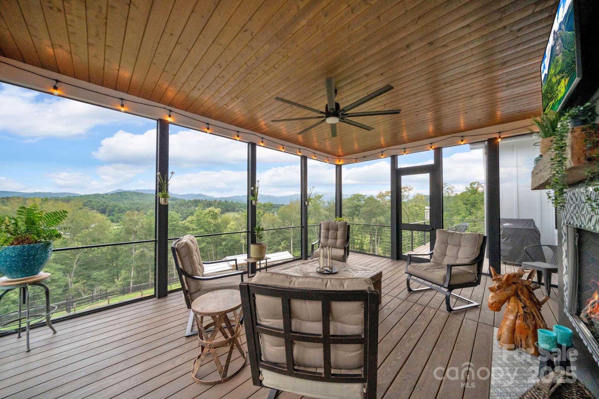 23 Windy Ridge