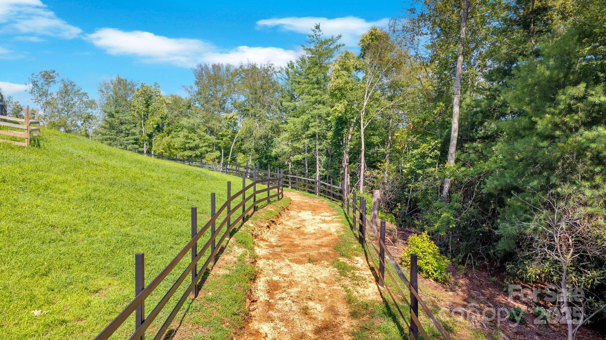 23 Windy Ridge