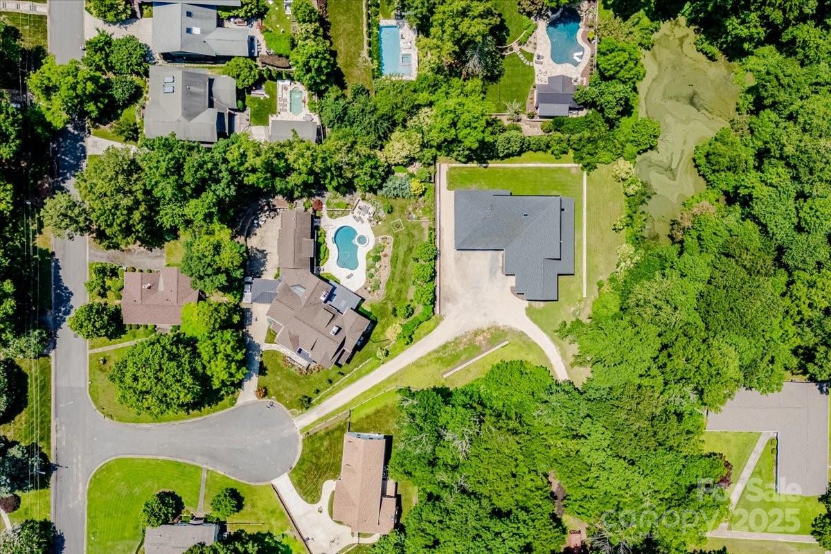 3304 Mar Vista Circle