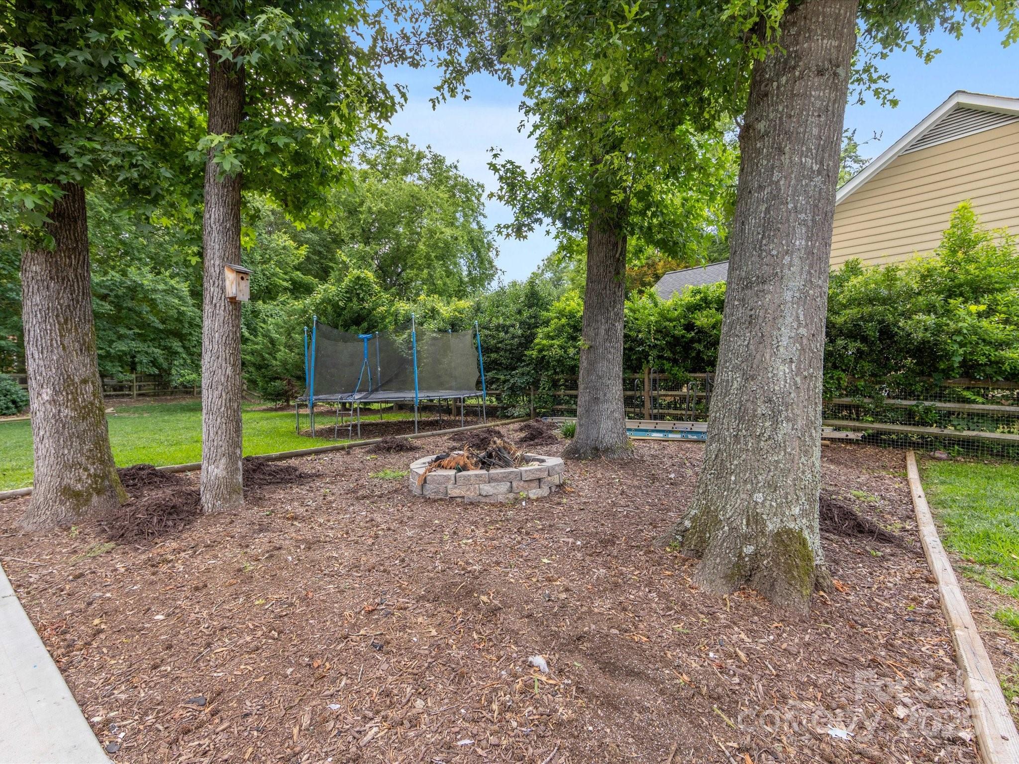 9908 Park Springs Court